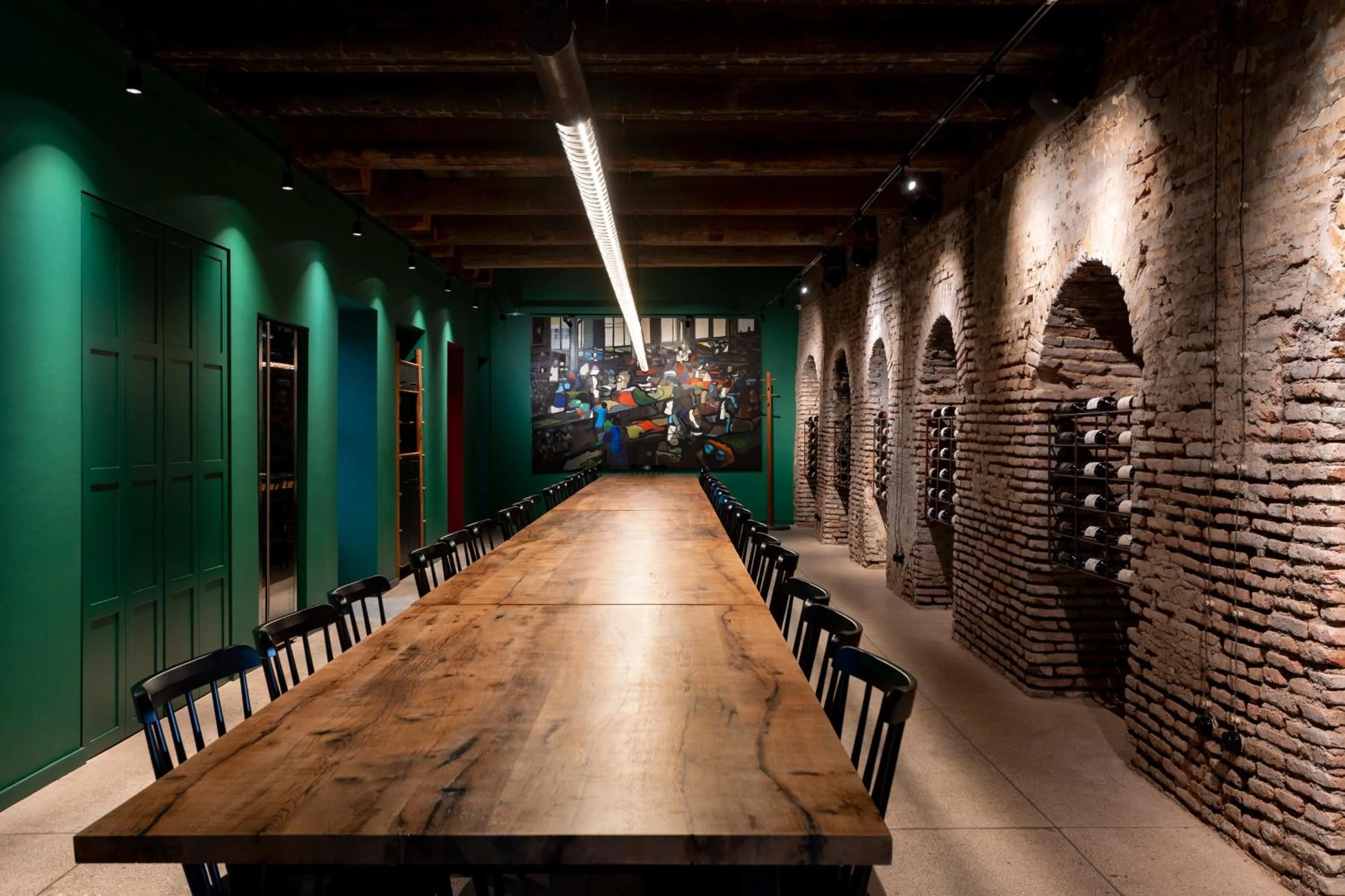 Restaurant/places to eat in Hotel Zeg