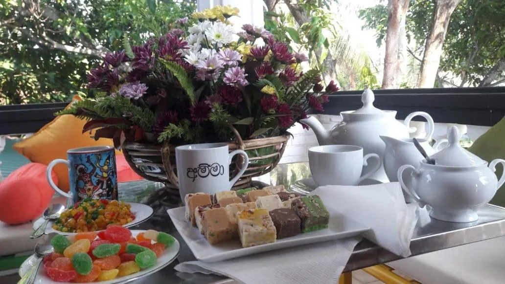 Breakfast in Pearl Holiday Villa