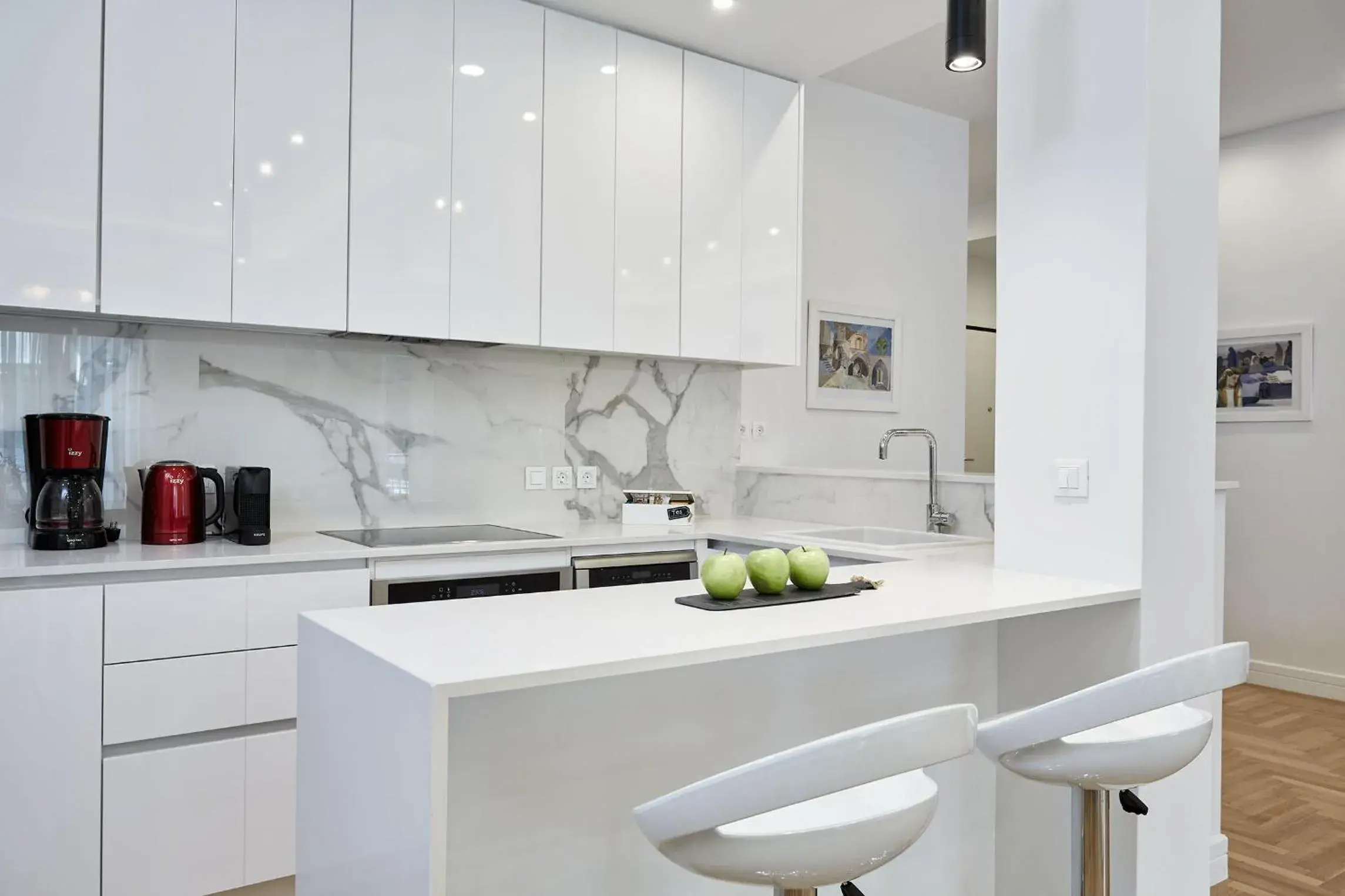 Luxurious Spacious Apt next to Hilton Hotel Luxurious Spacious Apt next to Hilton Hotel