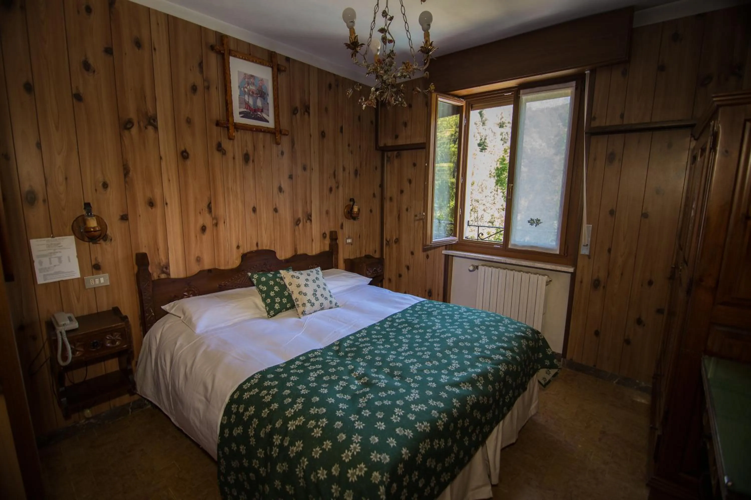 Bed in Hotel Edelweiss