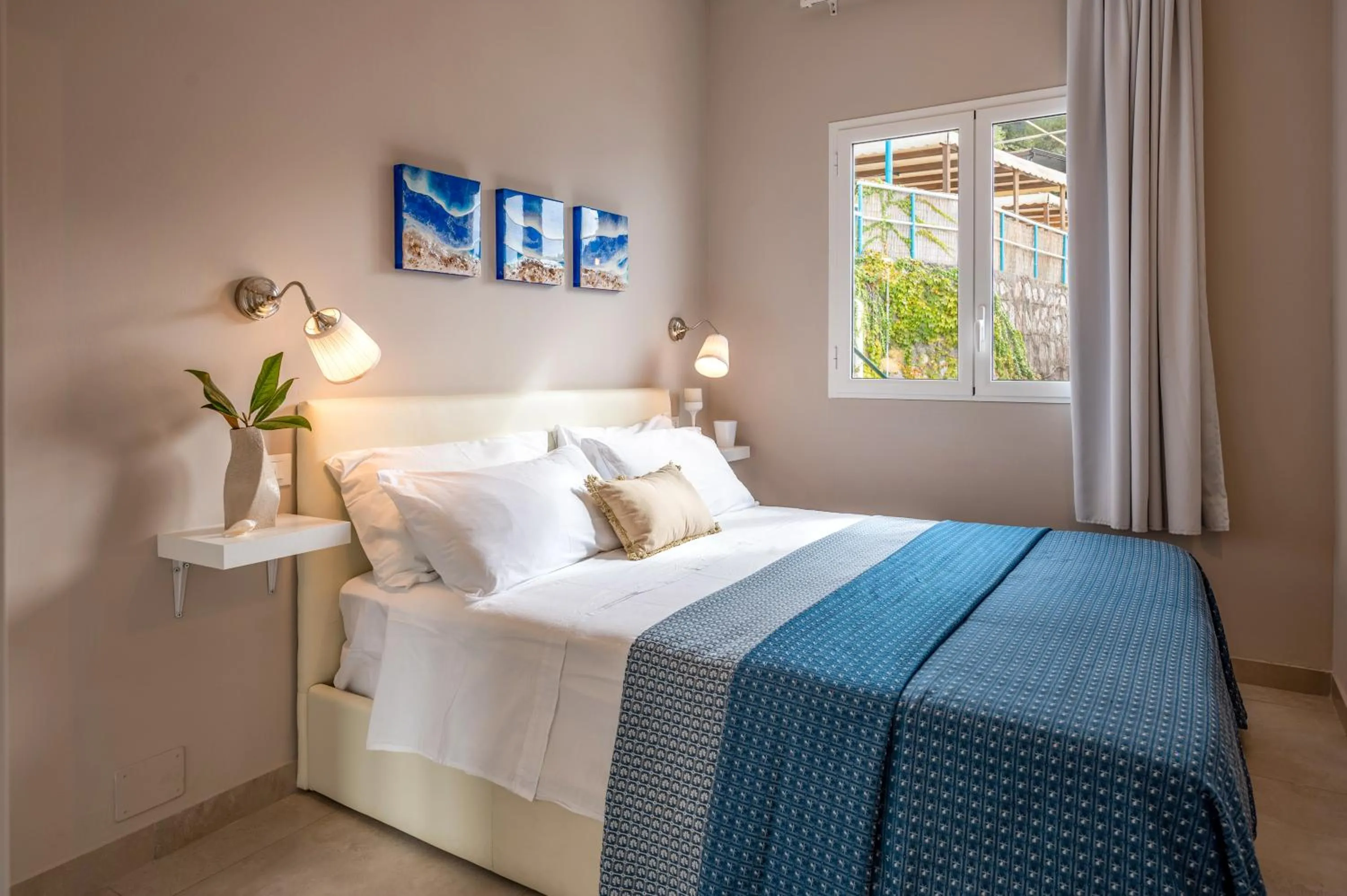 Bed in Resort Baia del Silenzio