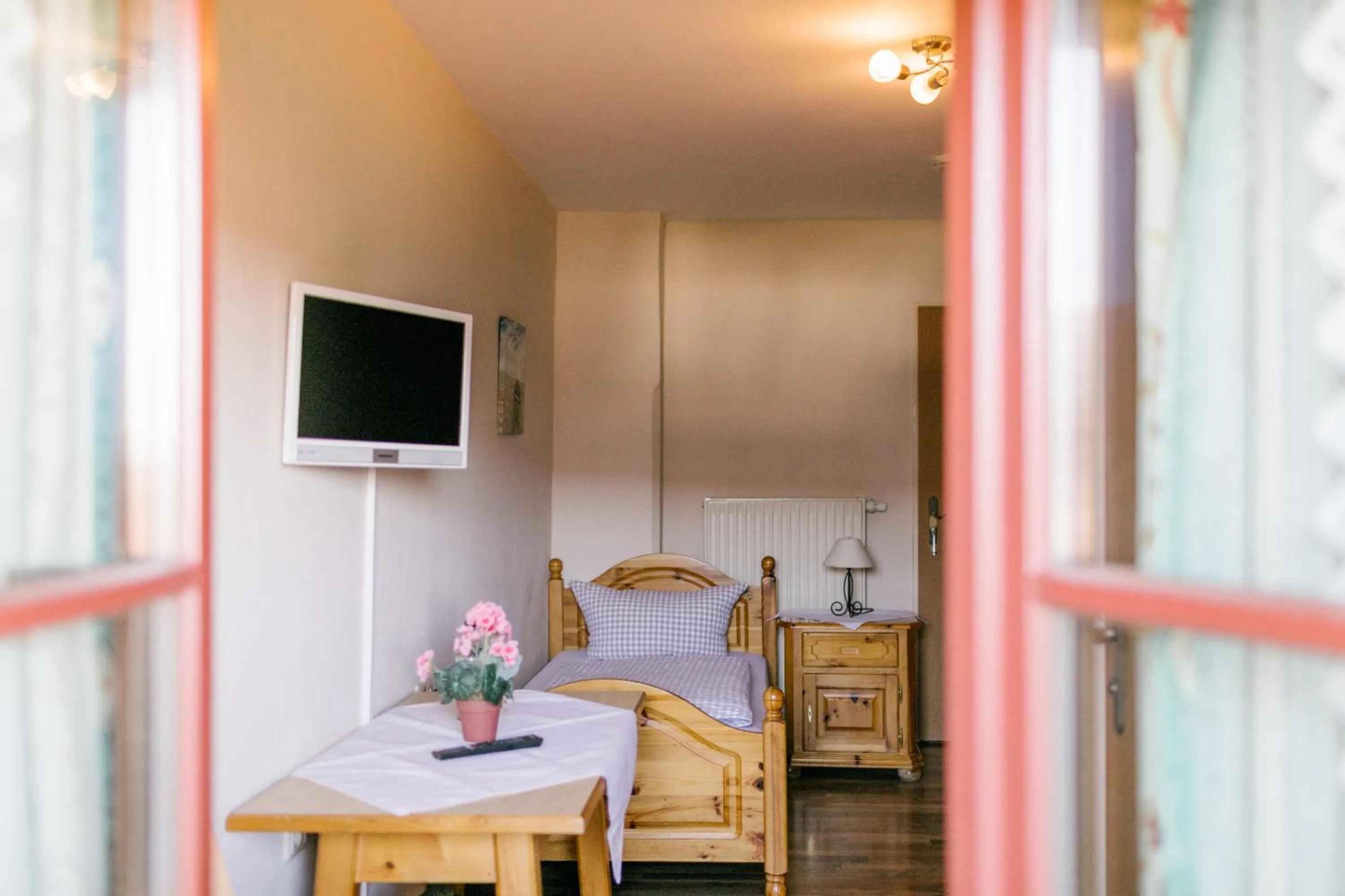 Bedroom, Bed in Hotel Vogtareuther-Hof