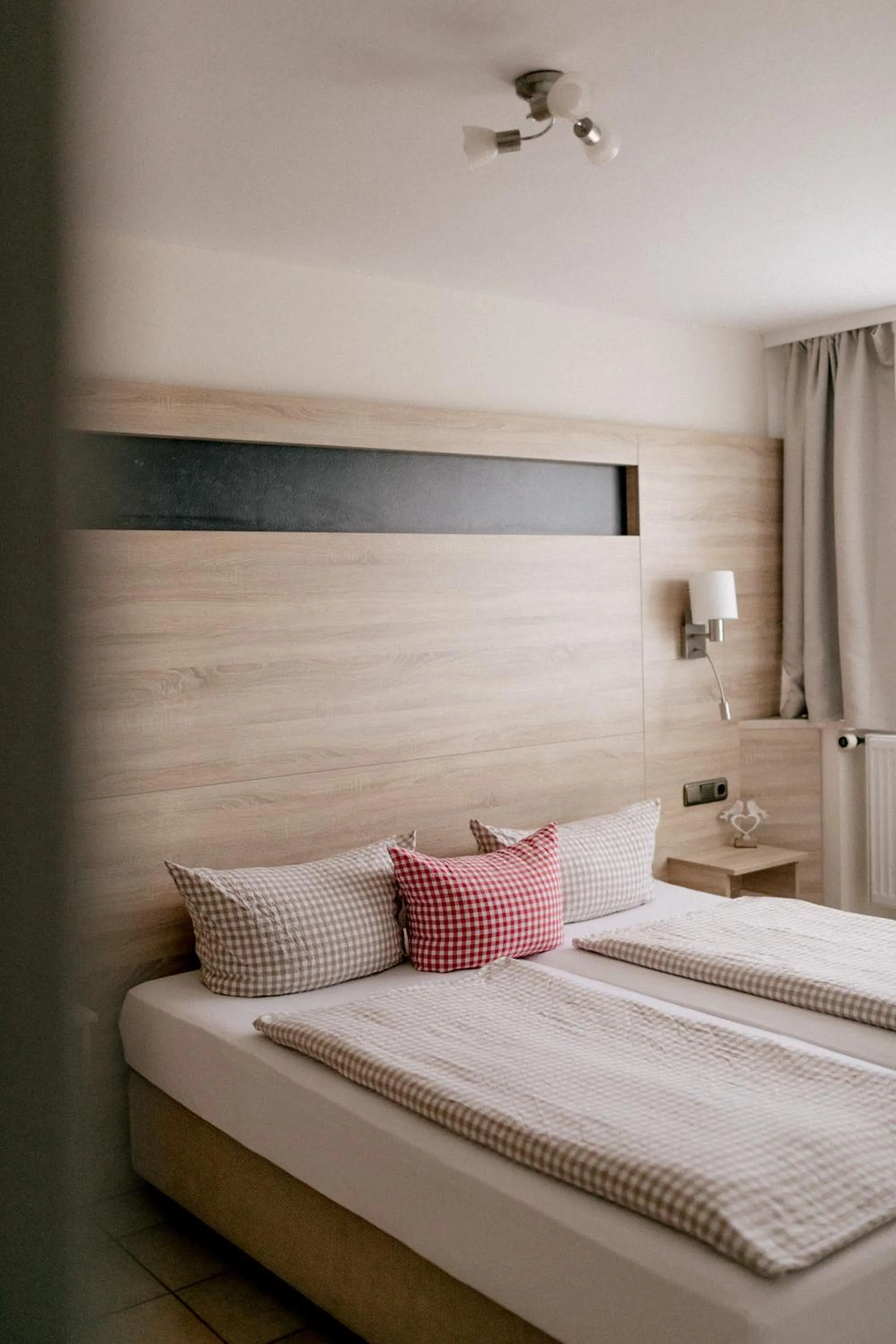 Decorative detail, Bed in Hotel Vogtareuther-Hof