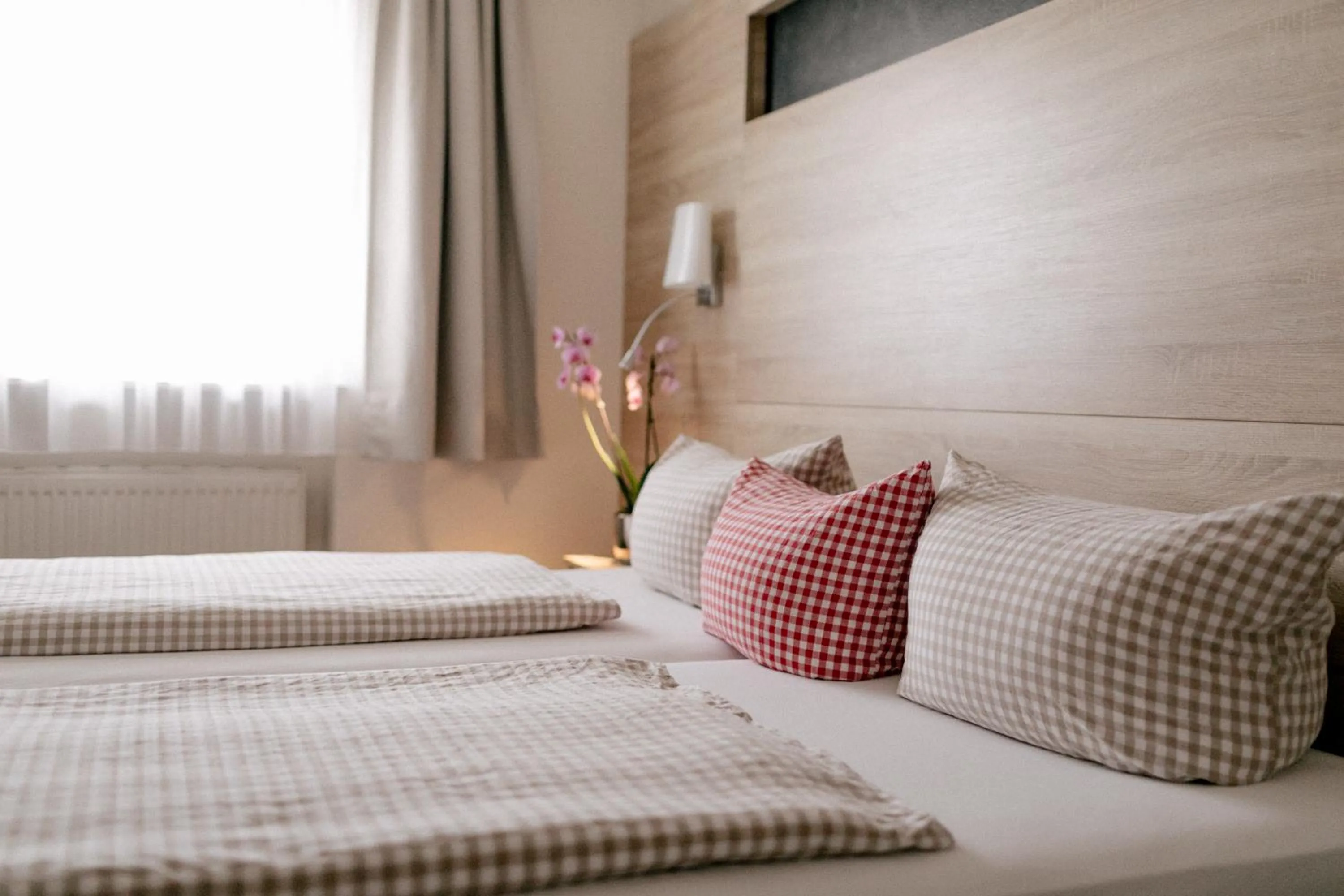 Bedroom, Bed in Hotel Vogtareuther-Hof