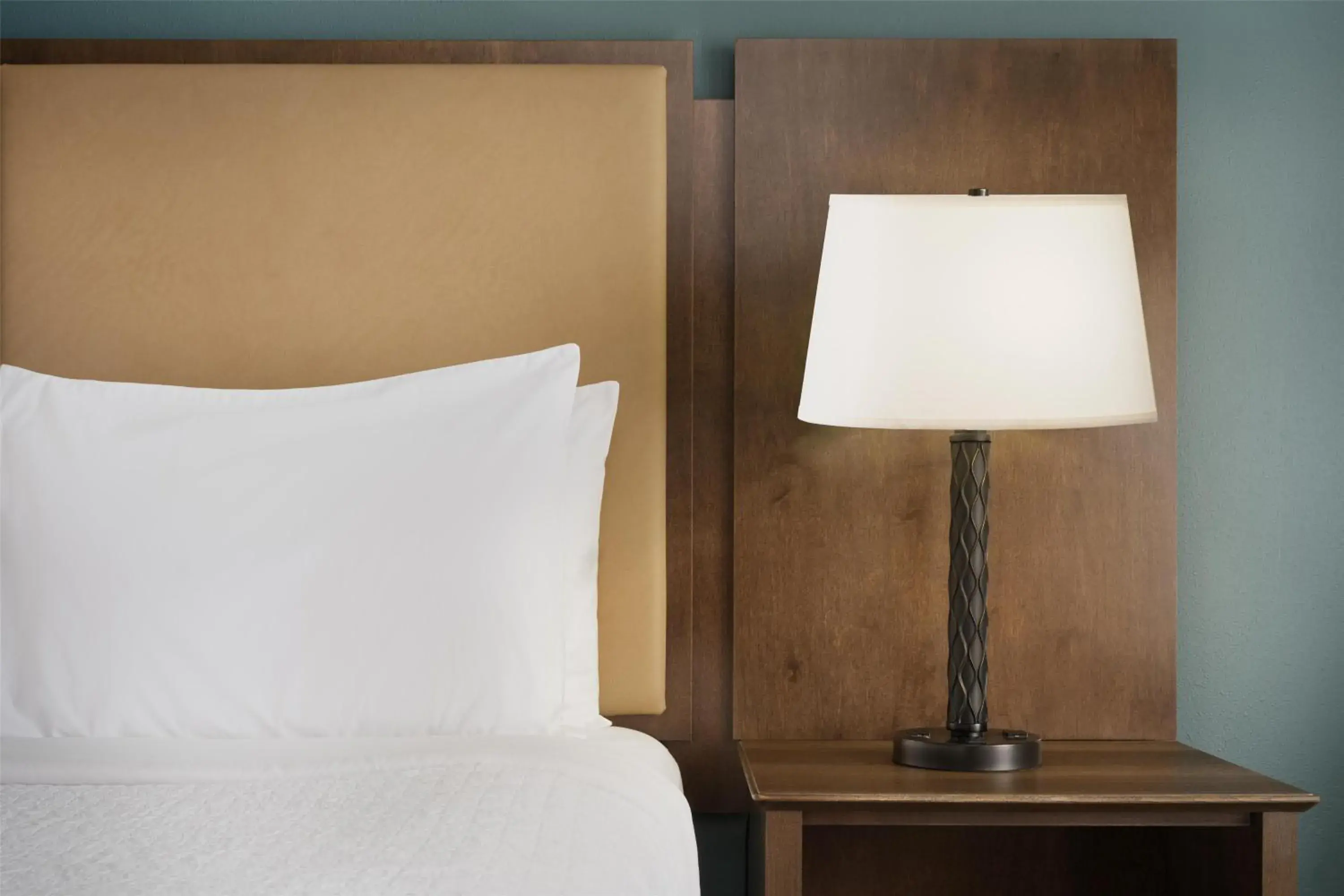 Bedroom, Bed in Best Western Plus Frontier Inn Bedroom, Bed in Best Western Plus Frontier Inn