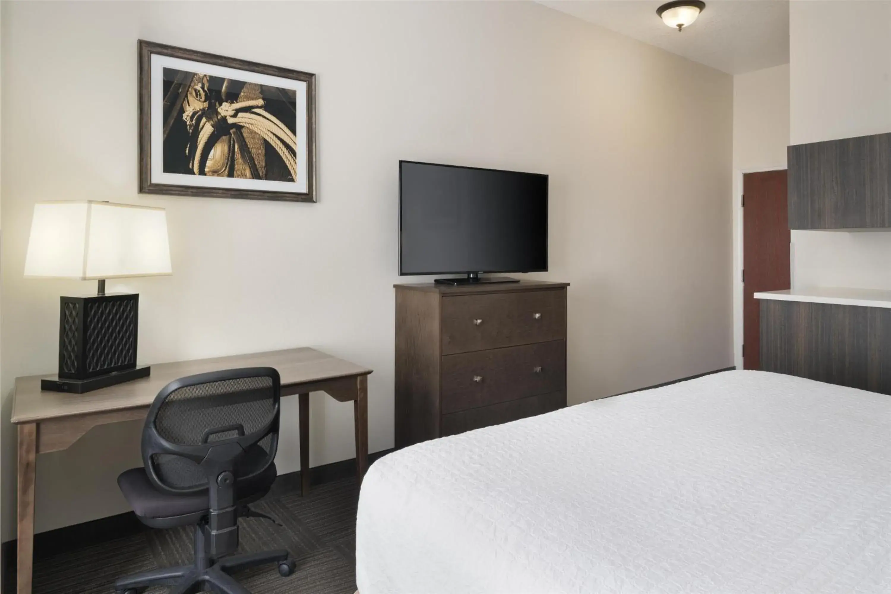 Bedroom, Bed in Best Western Plus Frontier Inn Bedroom, Bed in Best Western Plus Frontier Inn