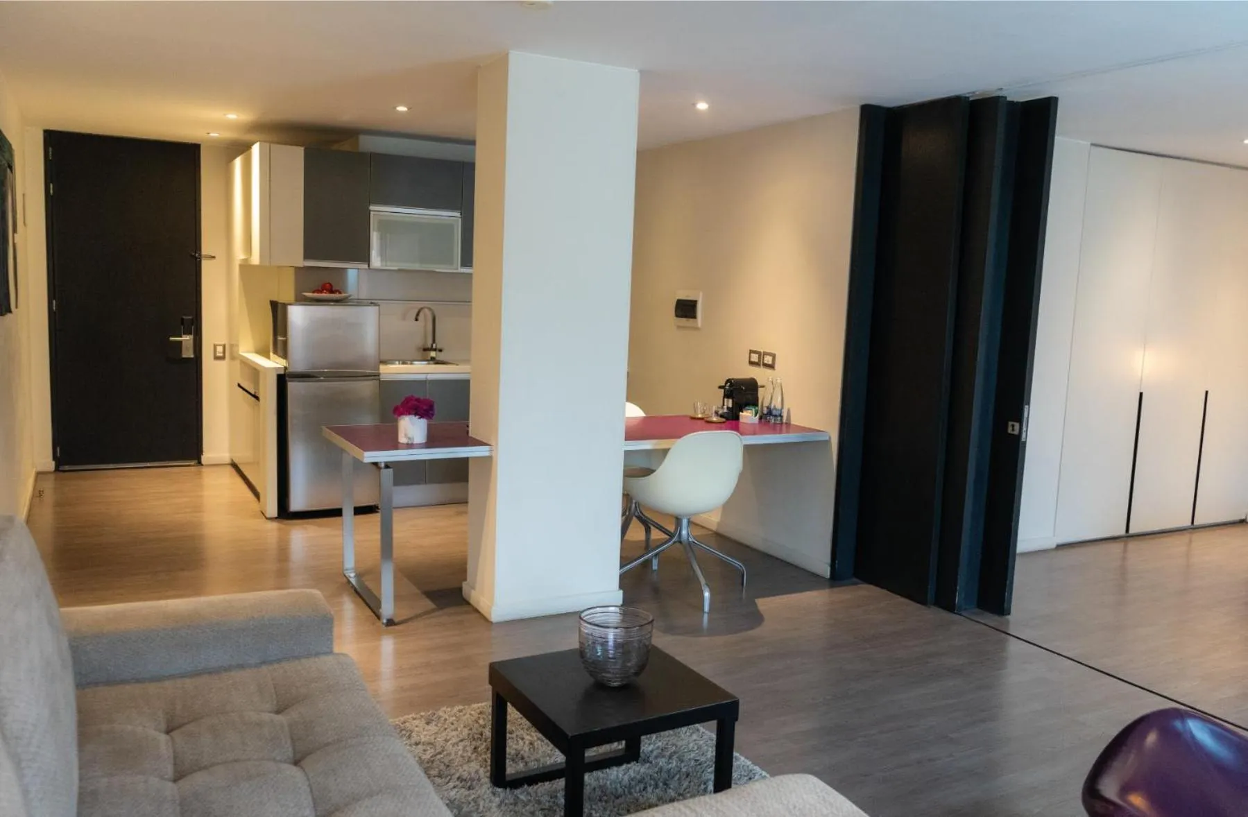 Kitchen or kitchenette in Central Apartamentos Bogotá