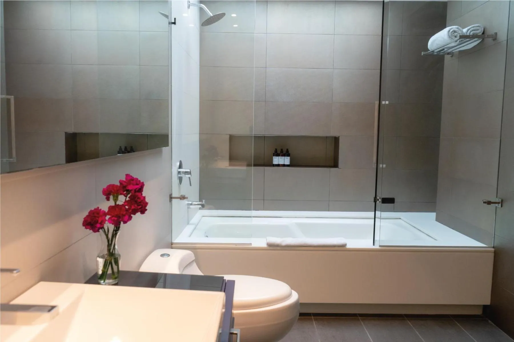 Bath in Central Apartamentos Bogotá