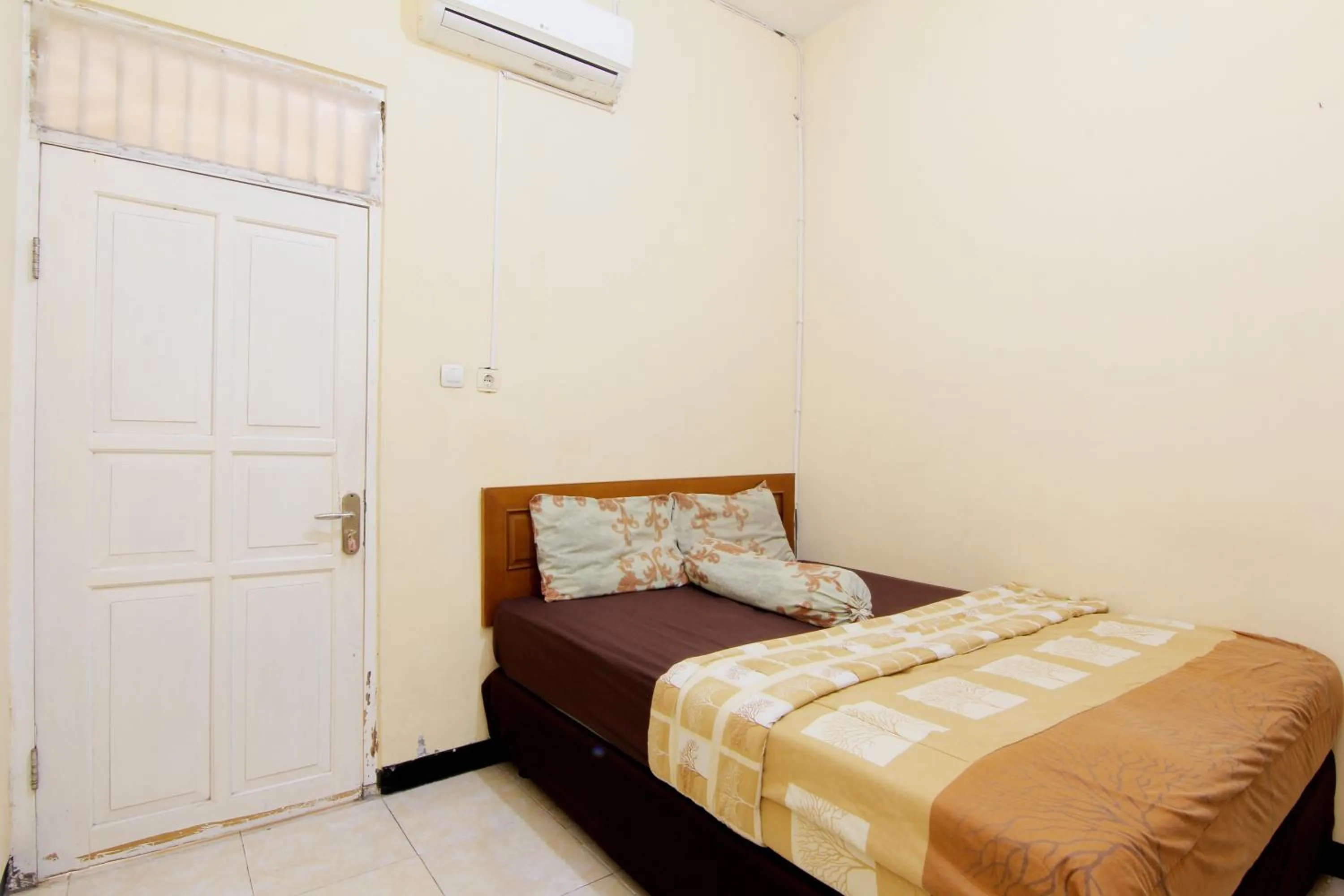 Bed in JJ House Gejayan