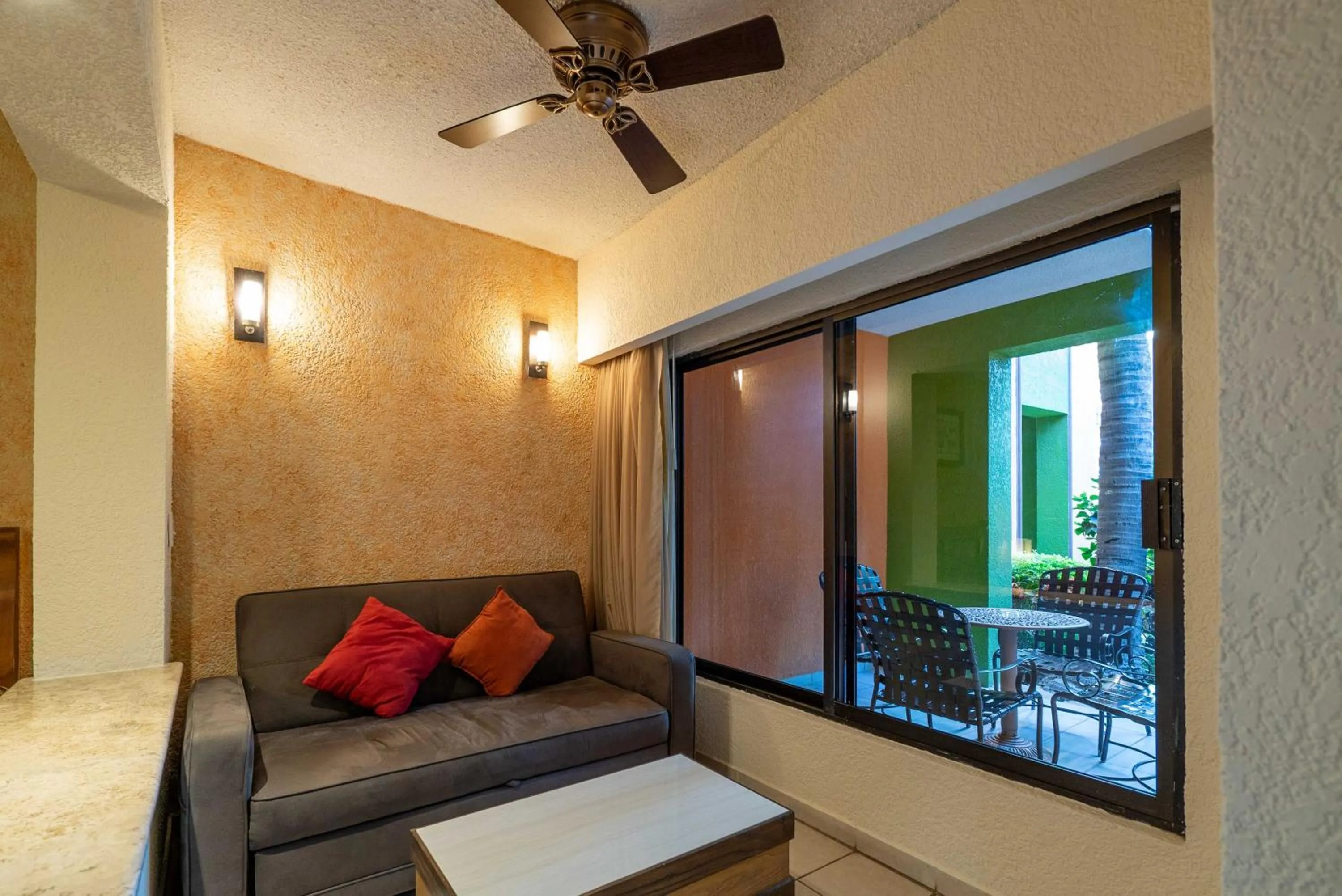 Hotel Palmas De Cortez