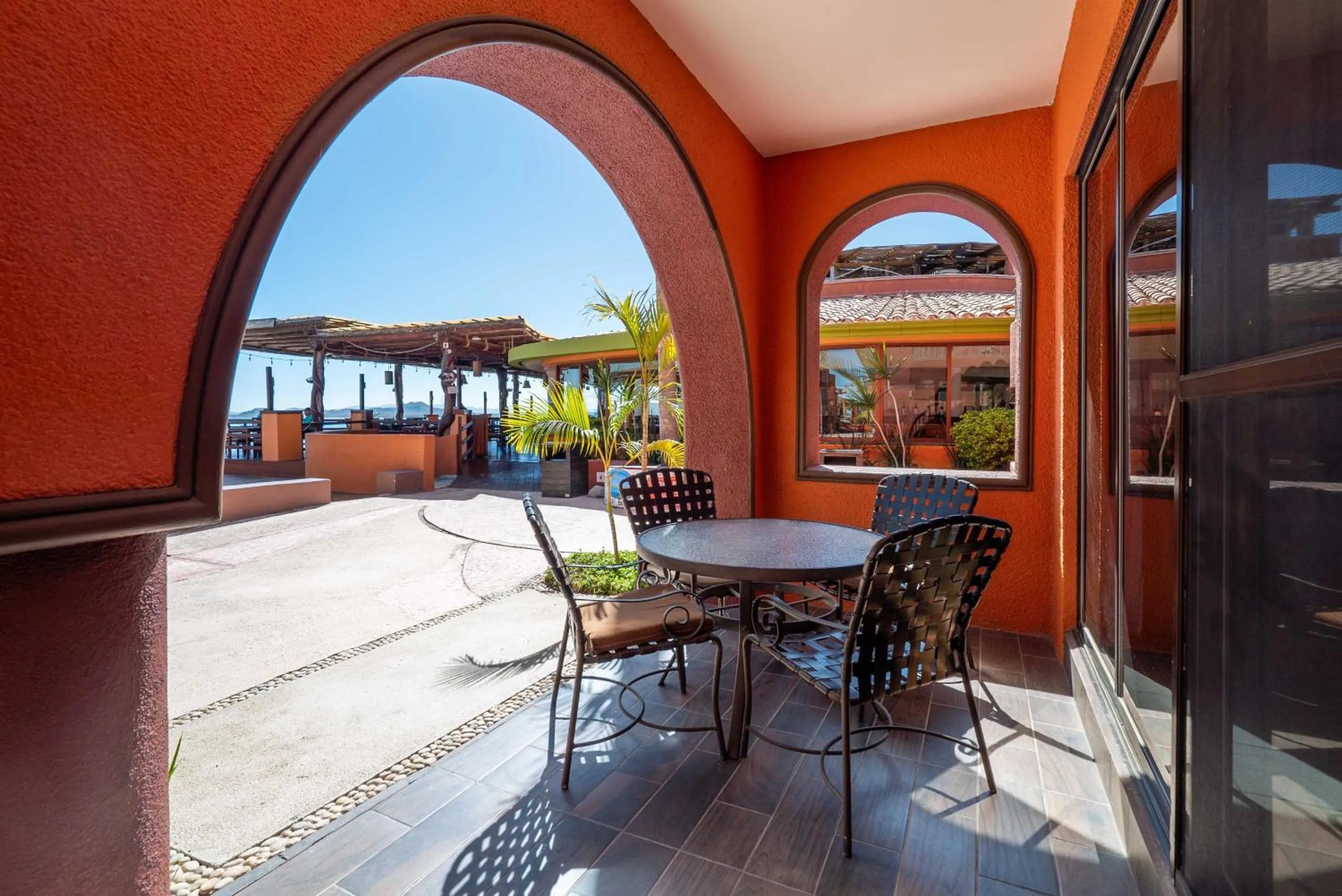 Hotel Palmas De Cortez