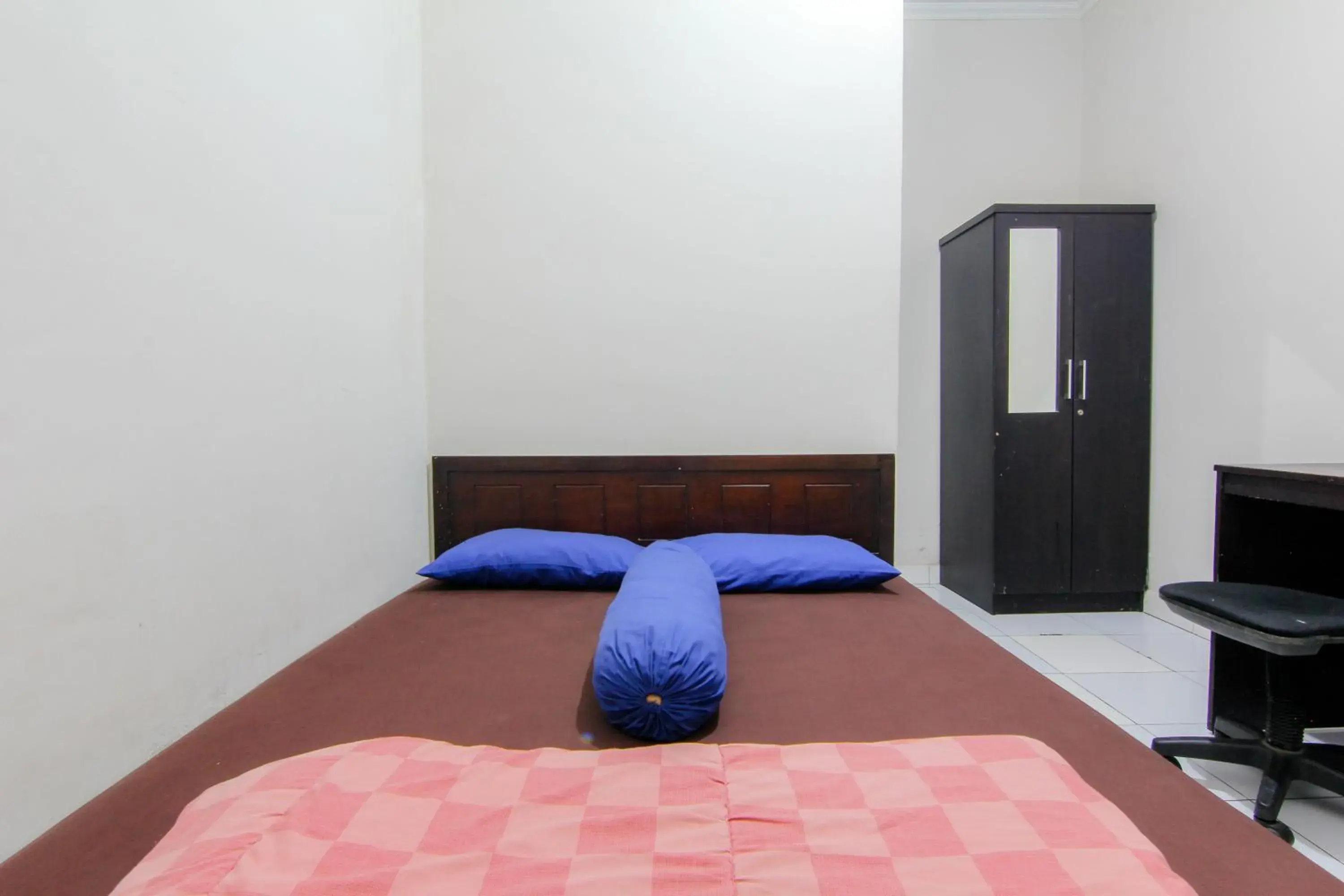 Bed in JJ House Wahid Hasyim Bed in JJ House Wahid Hasyim