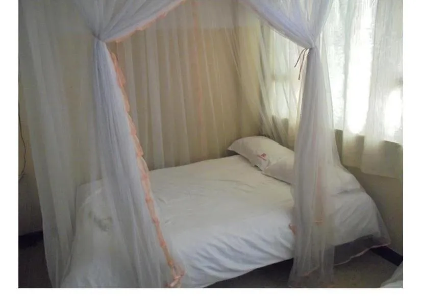 Double Room with Private Bathroom in Hotel Jaffers Nairobi