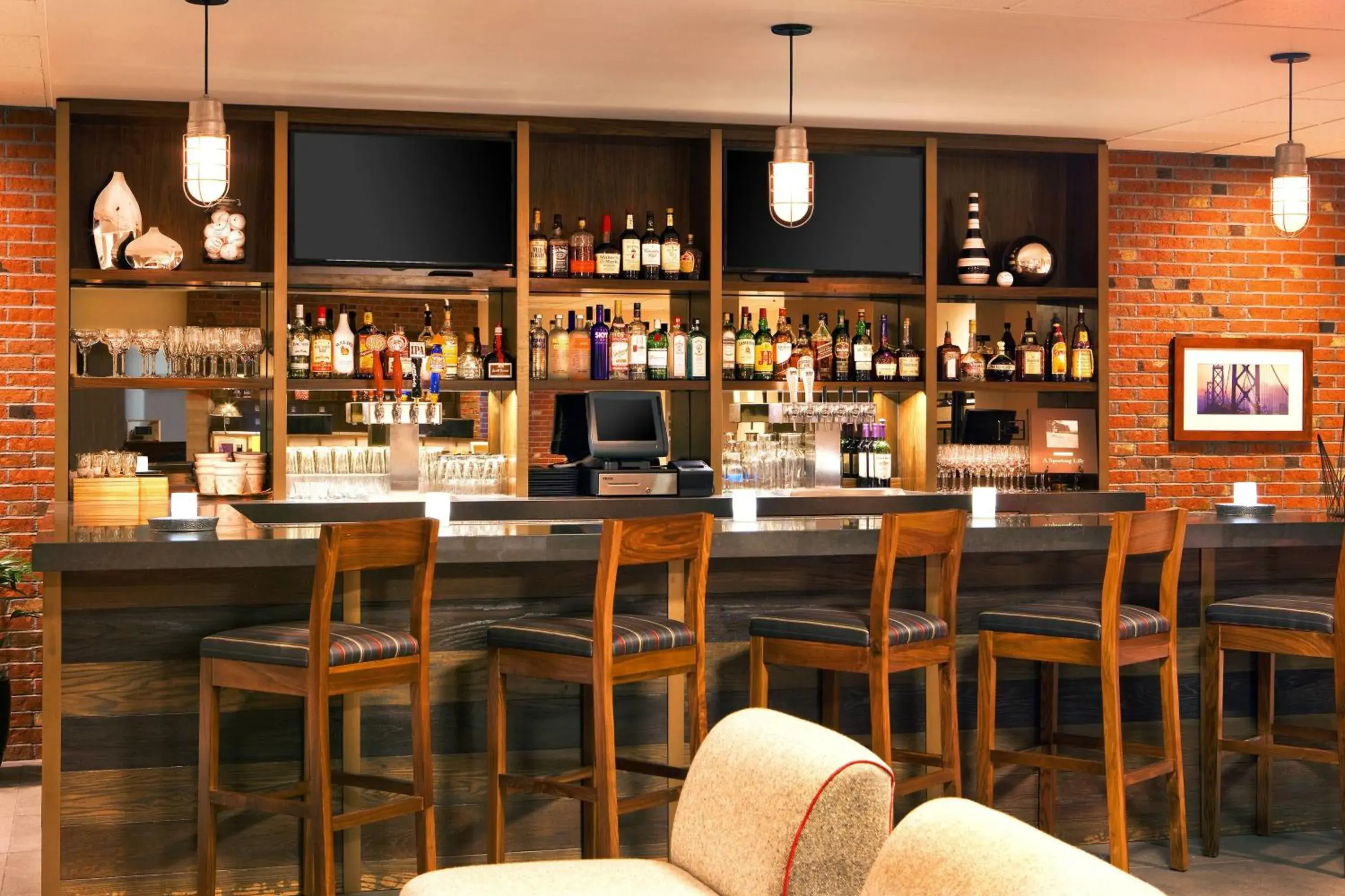 Lobby or reception in Four Points by Sheraton - San Francisco Bay Bridge Lobby or reception in Four Points by Sheraton - San Francisco Bay Bridge