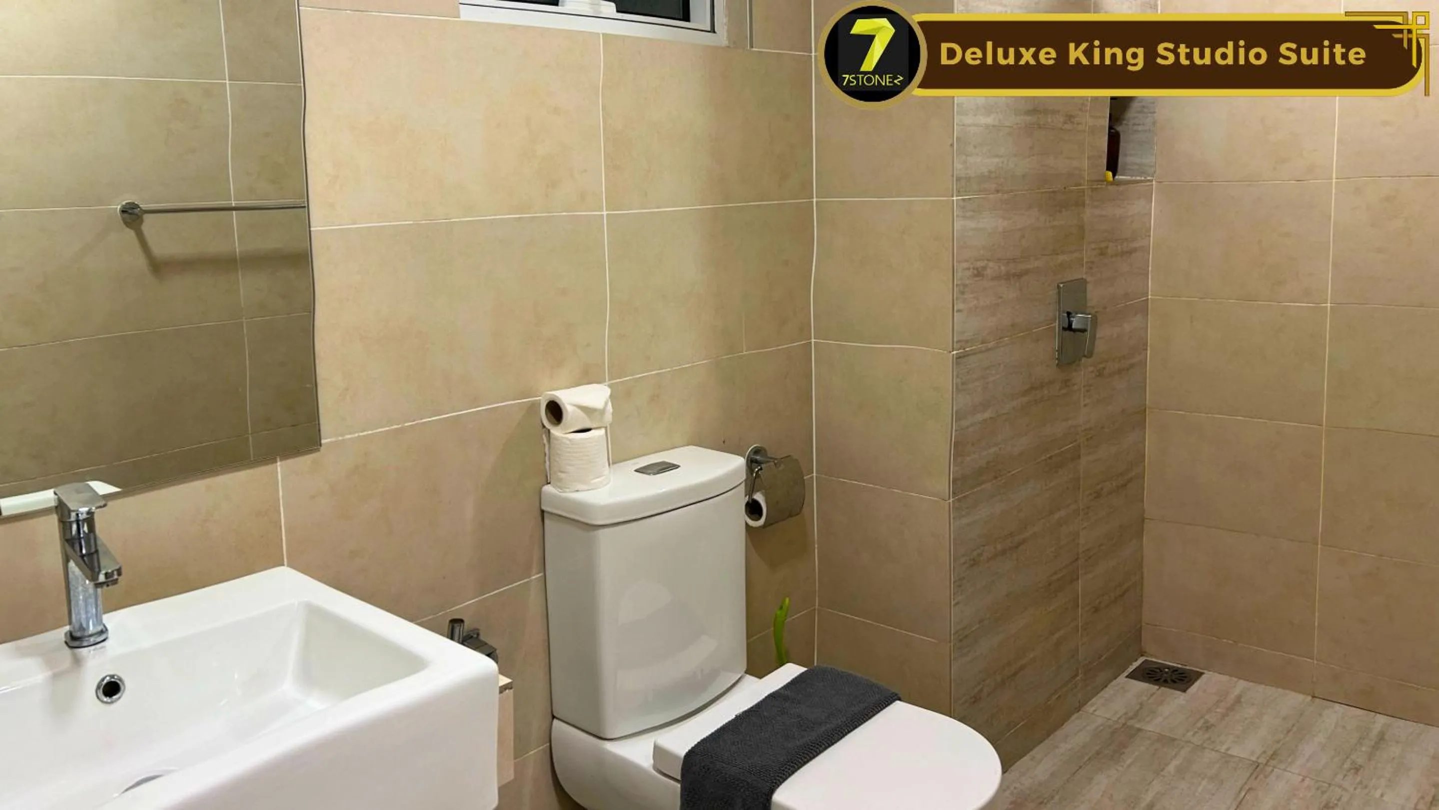 Shower in 7Stonez Suites Windmill Genting Highlands