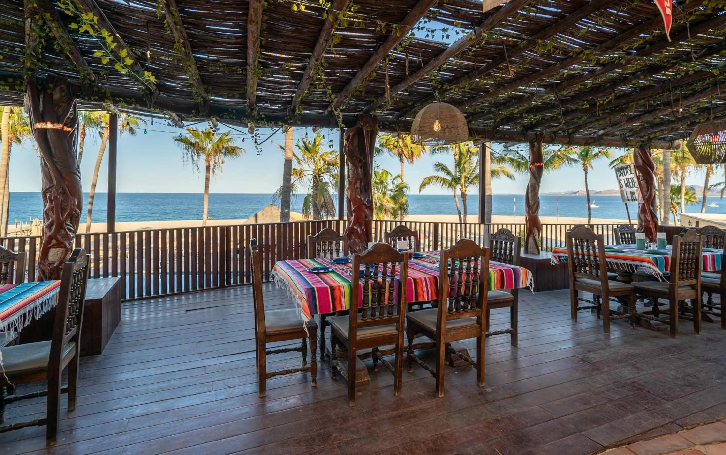 Restaurant/places to eat in Hotel Playa Del Sol