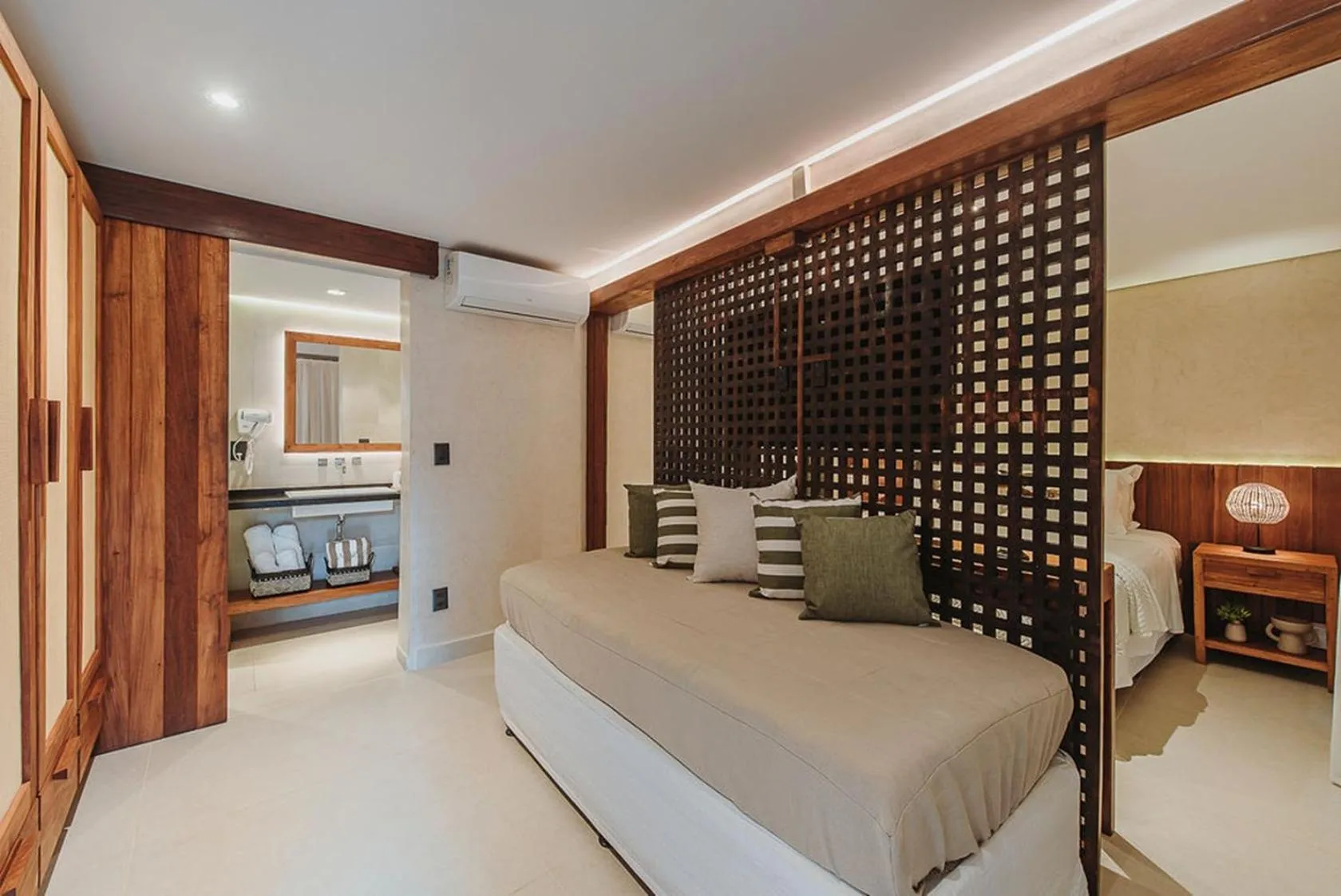 Photo of the whole room, Bed in Pousada Naonda