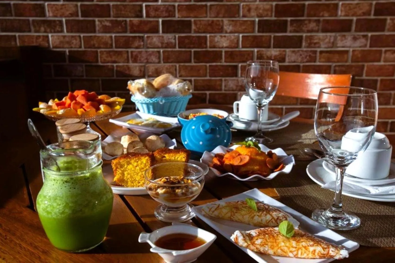 Breakfast in Pousada Naonda