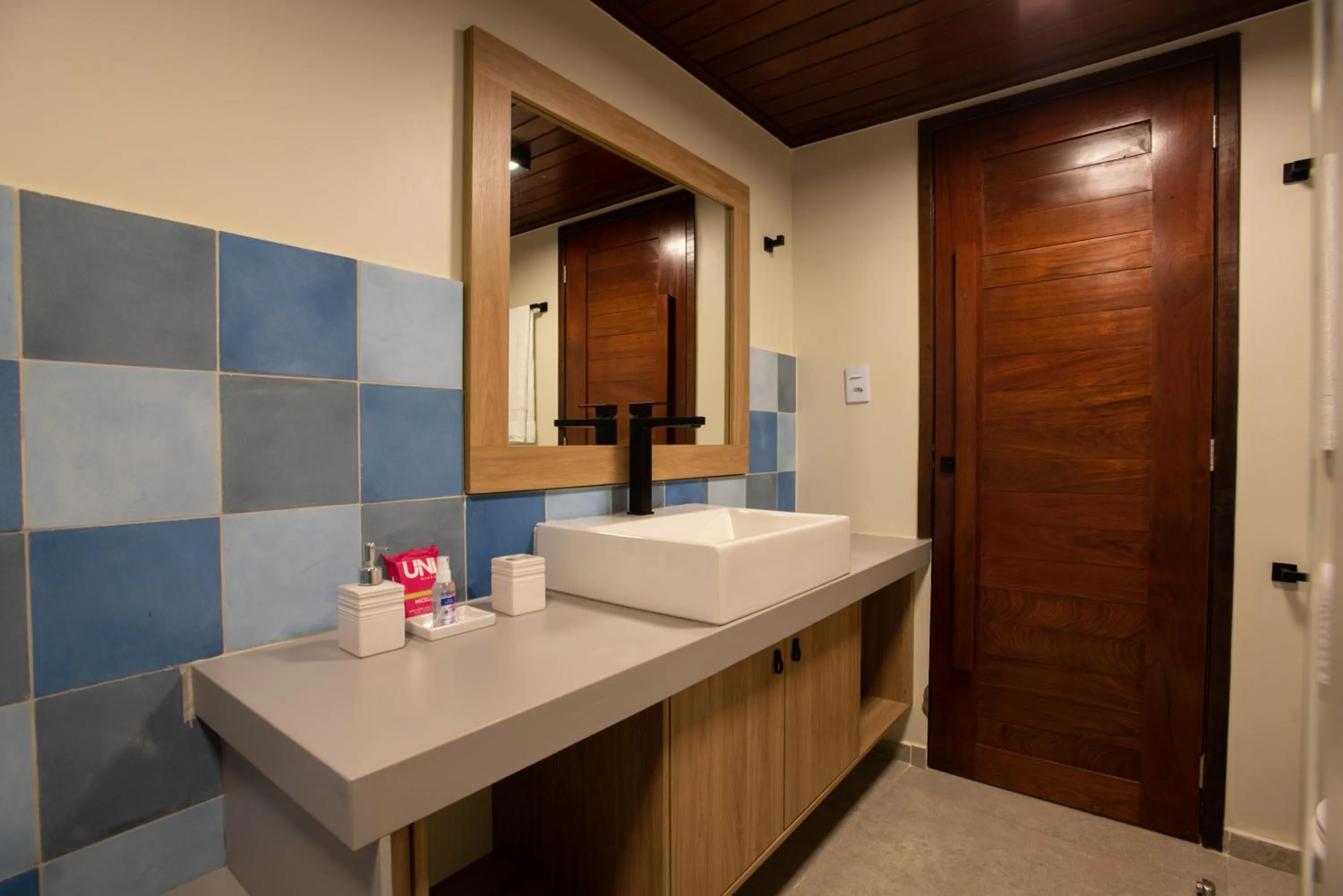 Bathroom in Pousada Naonda