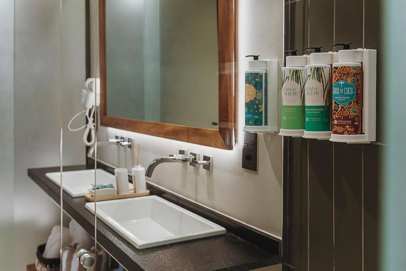 Bathroom in Pousada Naonda