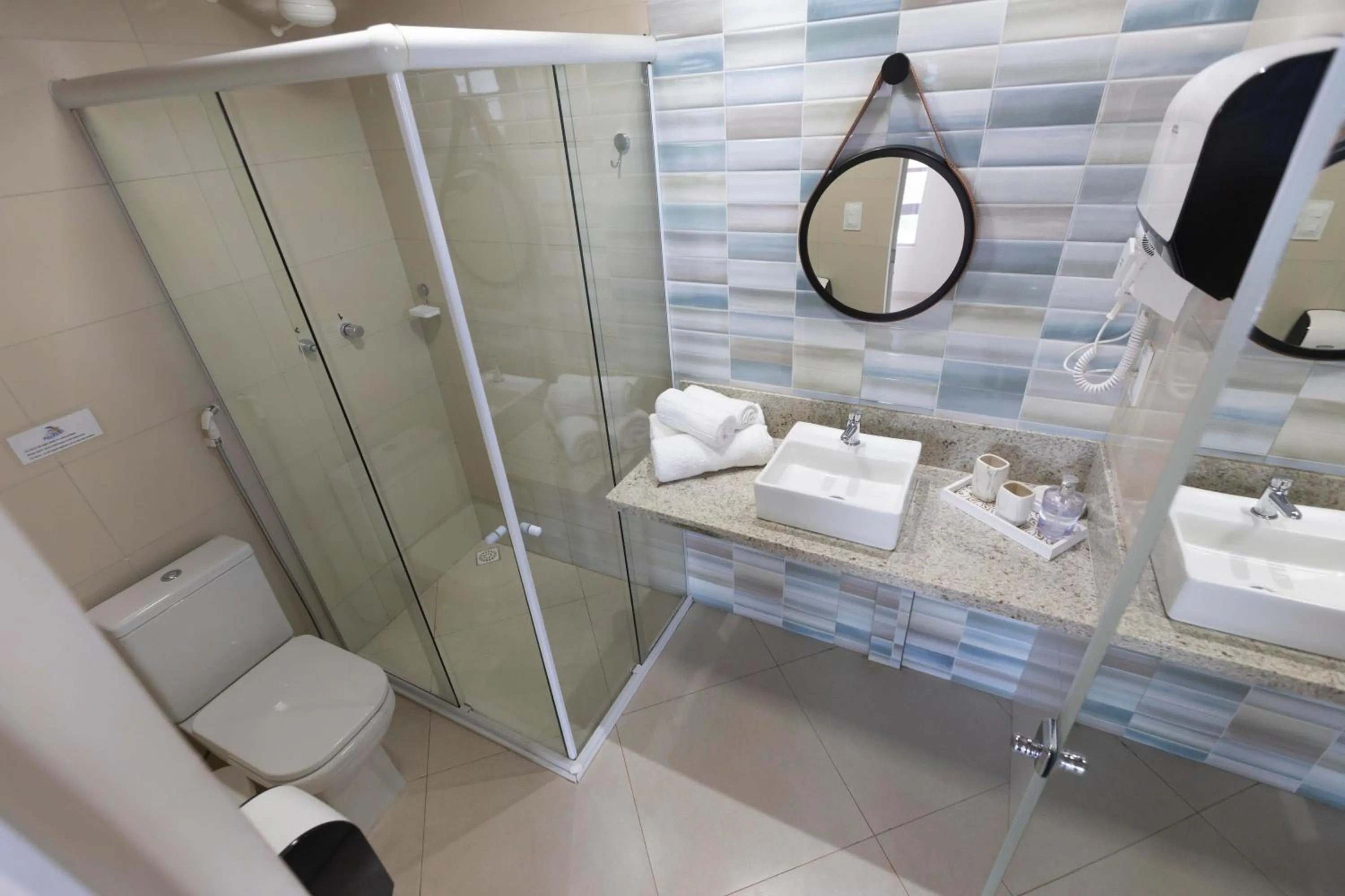 Toilet in Pousada Naonda