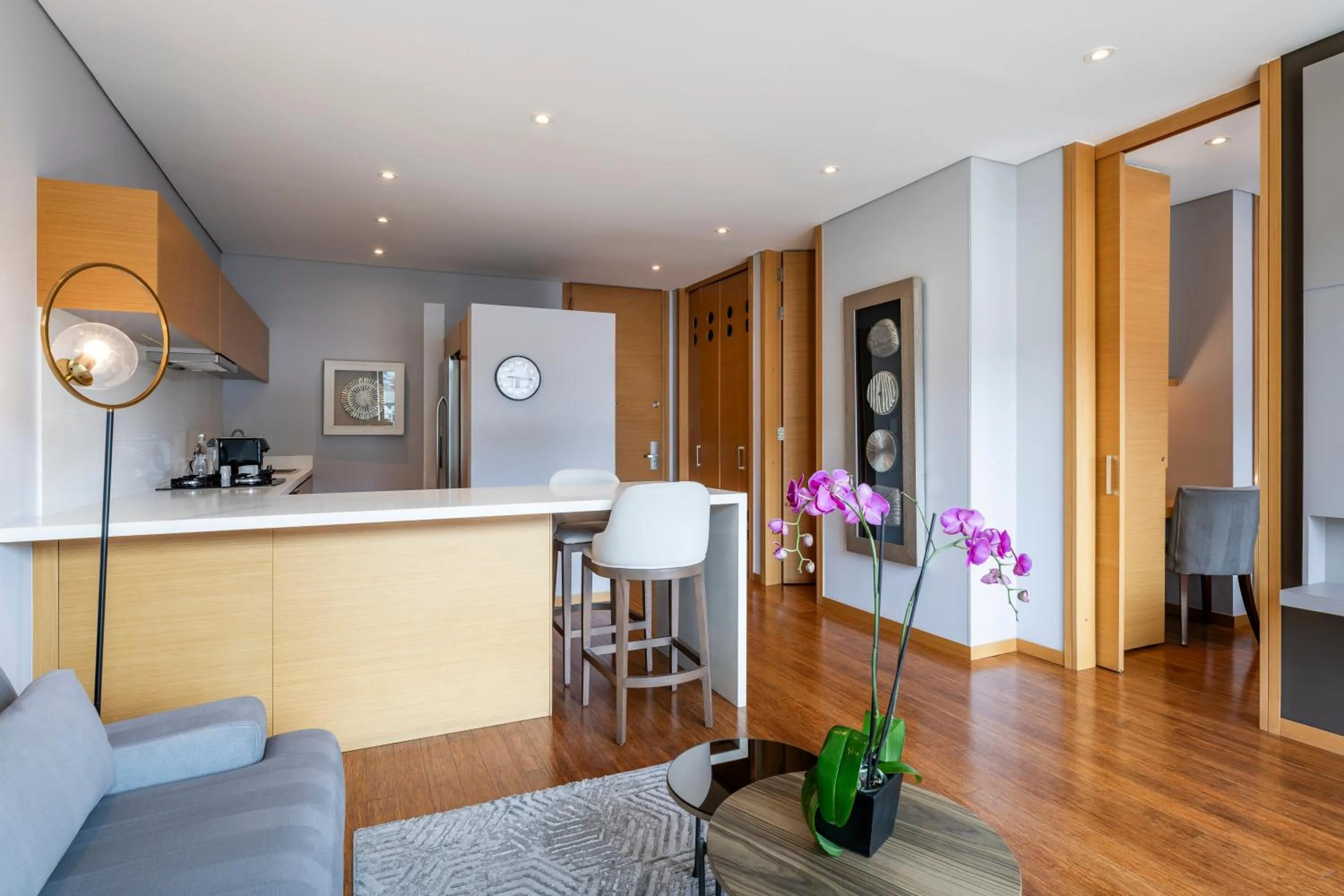 Kitchen or kitchenette in Hotel 93 Luxury Suites by Preferred