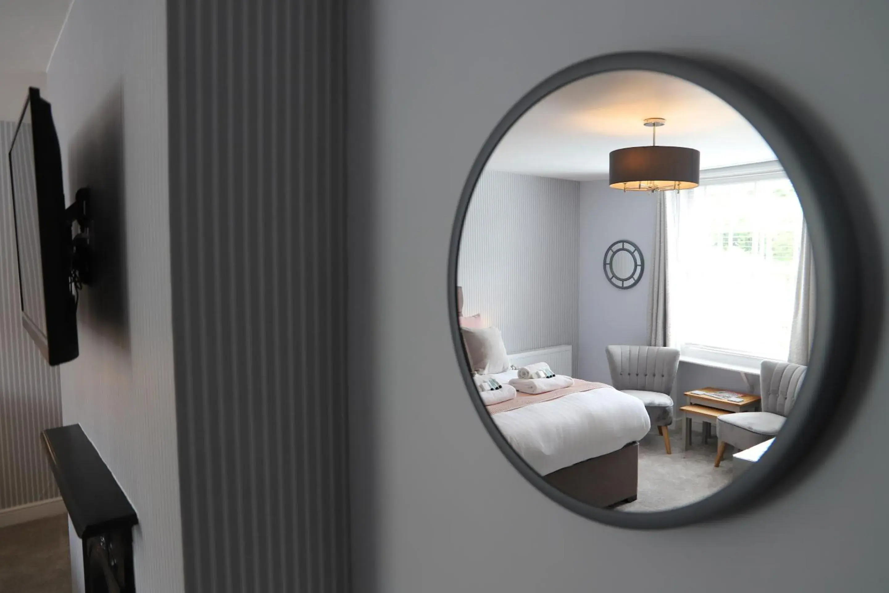 Bedroom, Bed in Bridgeside Rooms Bedroom, Bed in Bridgeside Rooms