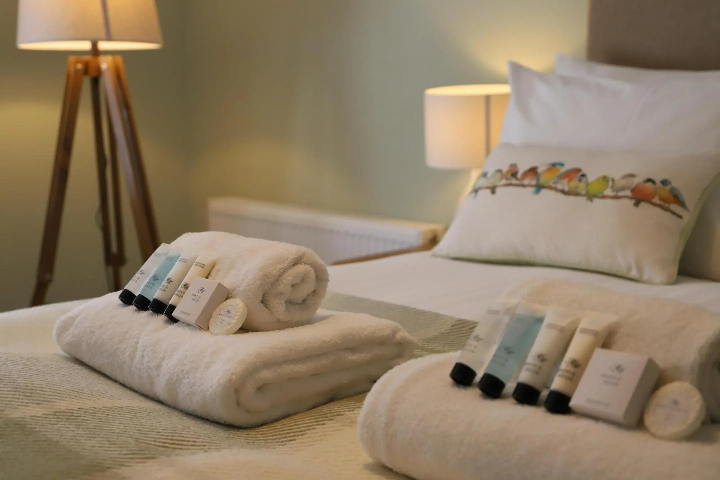 Bedroom, Bed in Bridgeside Rooms Bedroom, Bed in Bridgeside Rooms