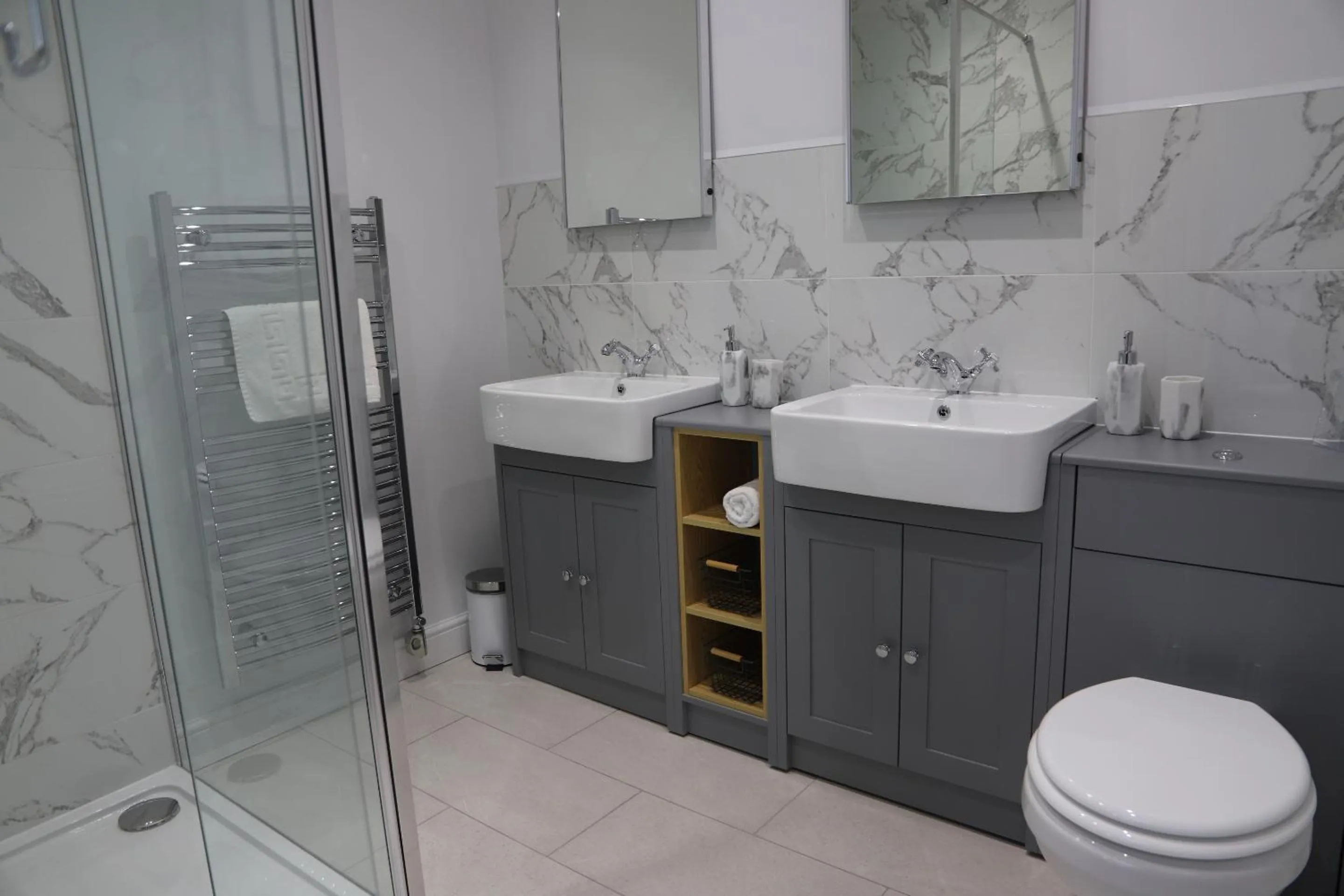 Bathroom in Bridgeside Rooms