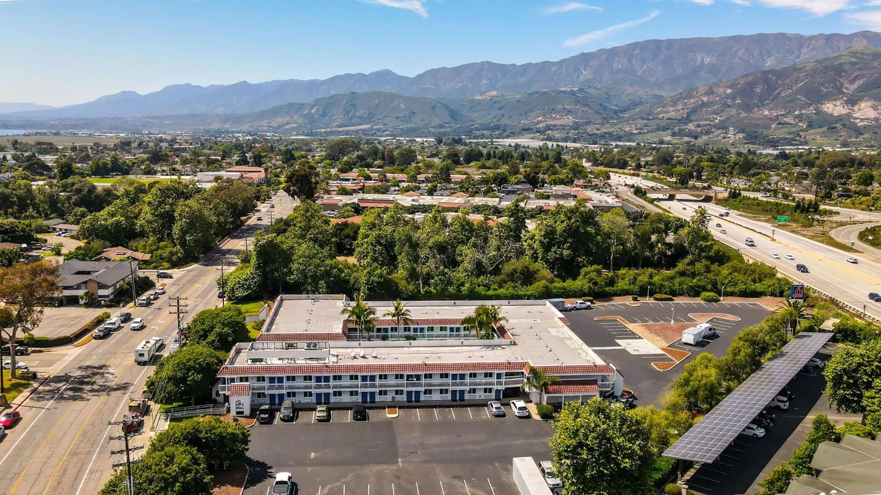 Property building in Motel 6-Carpinteria, CA - Santa Barbara - South