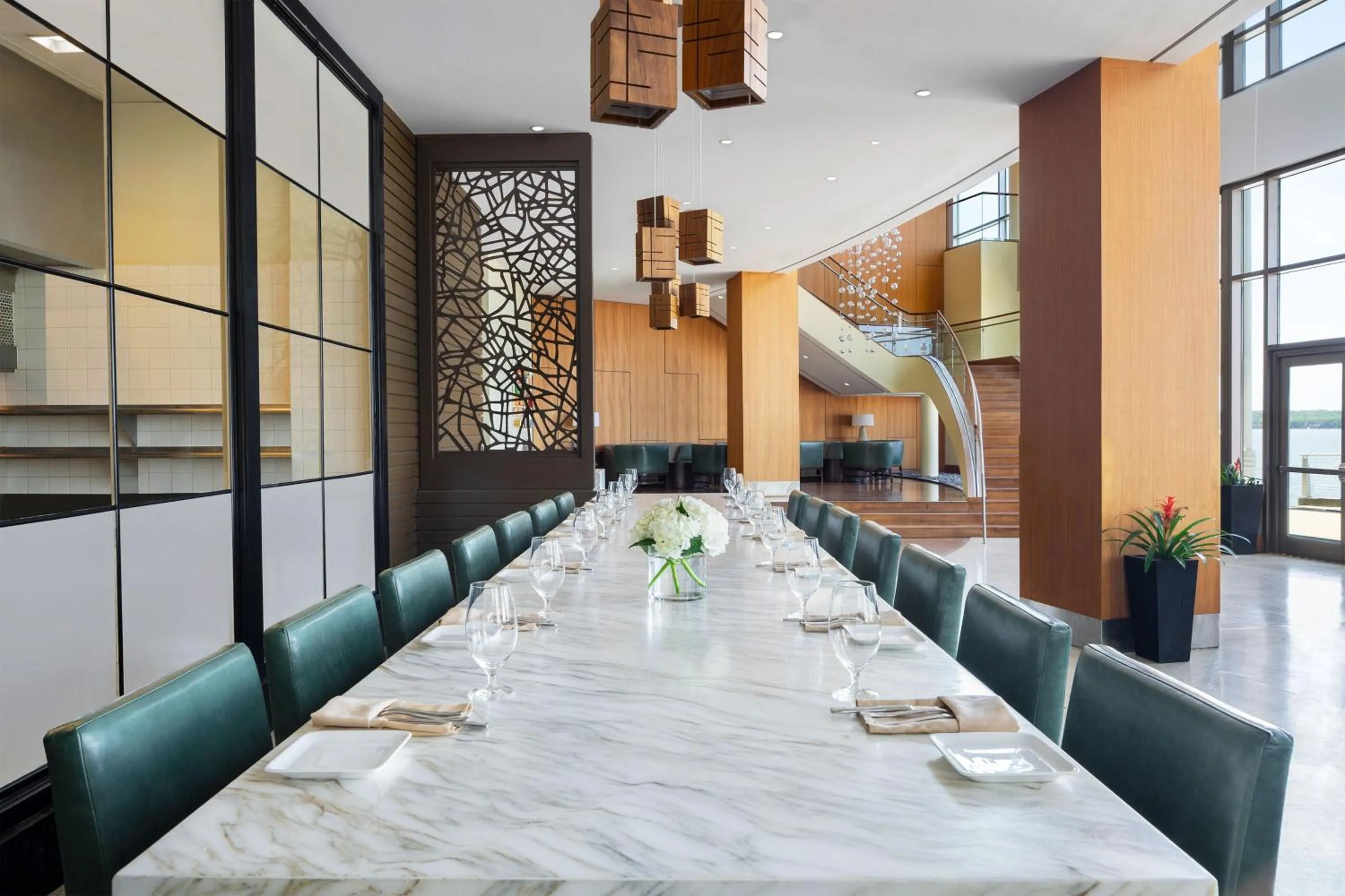 Restaurant/places to eat in The Westin Washington National Harbor