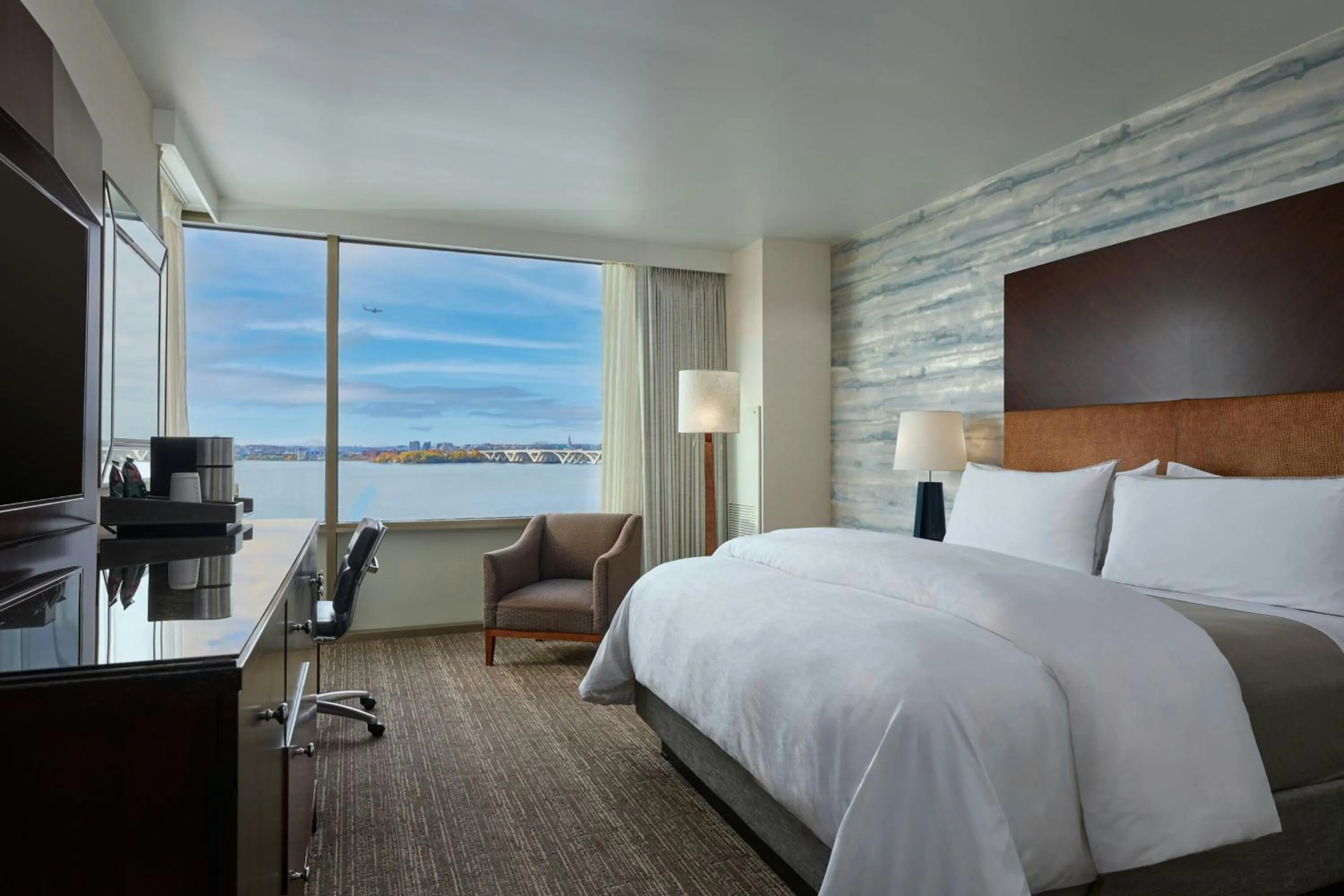 Photo of the whole room, Bed in The Westin Washington National Harbor