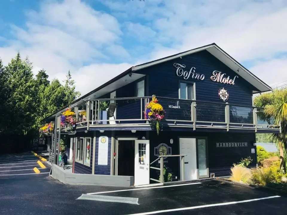 Lobby or reception in Island Village Properties at Fred Tibbs