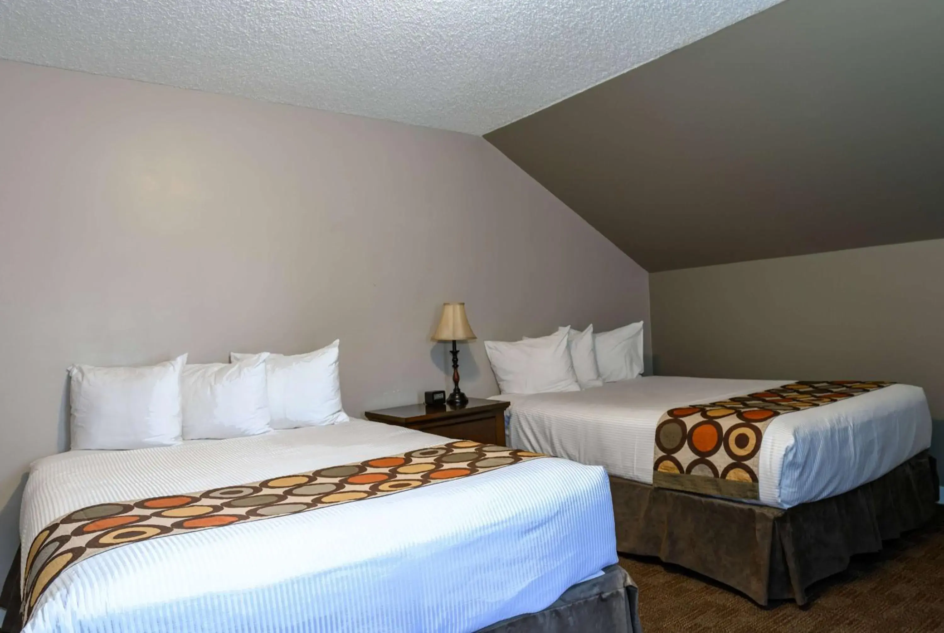 Bedroom, Bed in Super 8 by Wyndham Cochrane Bedroom, Bed in Super 8 by Wyndham Cochrane