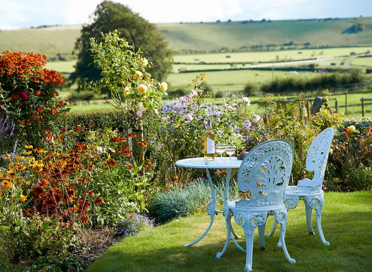 Garden in Deverill End