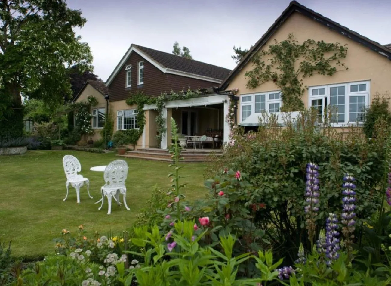 Garden in Deverill End