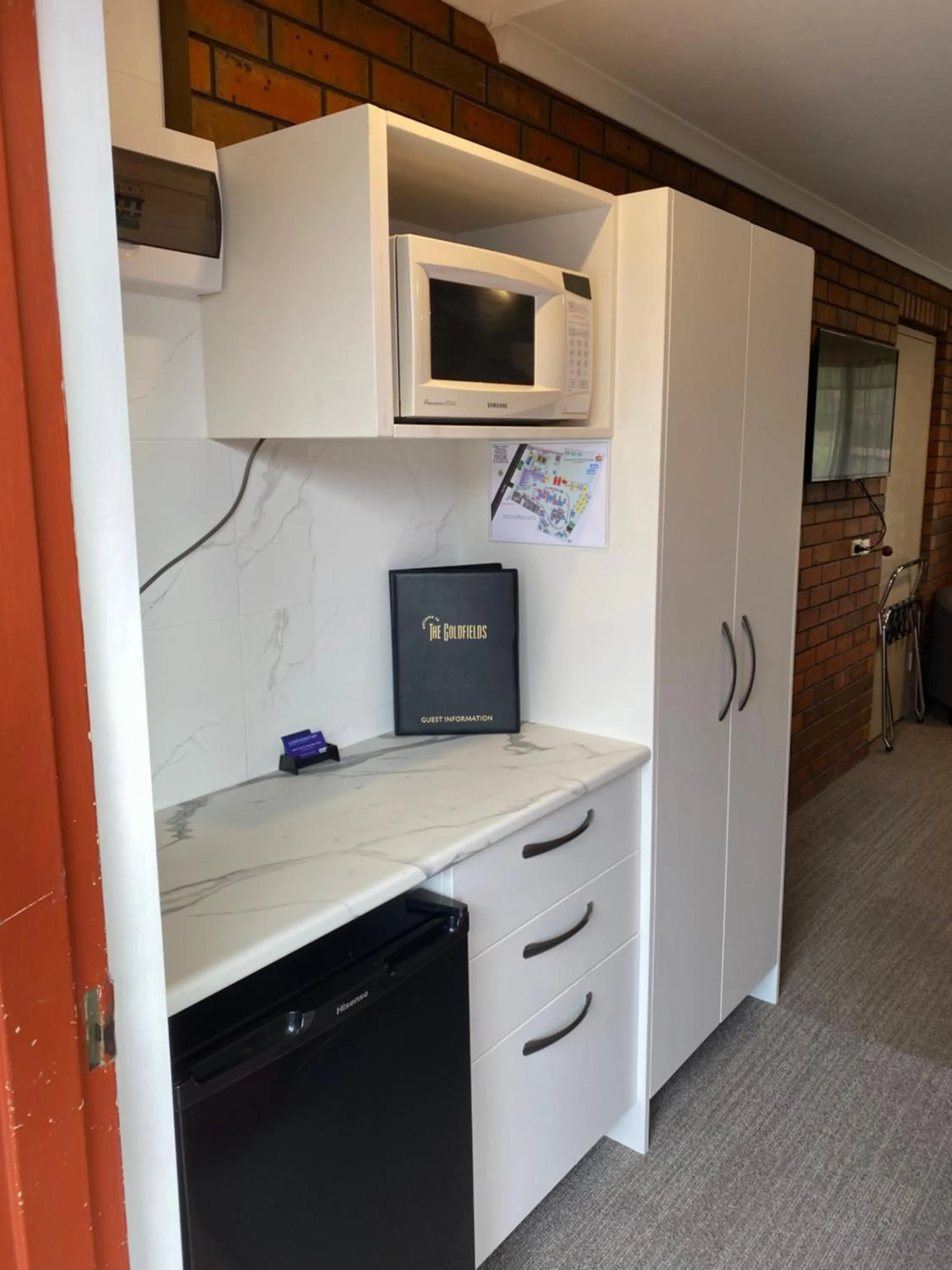 Property building in Golden Country Motel and Caravan Park