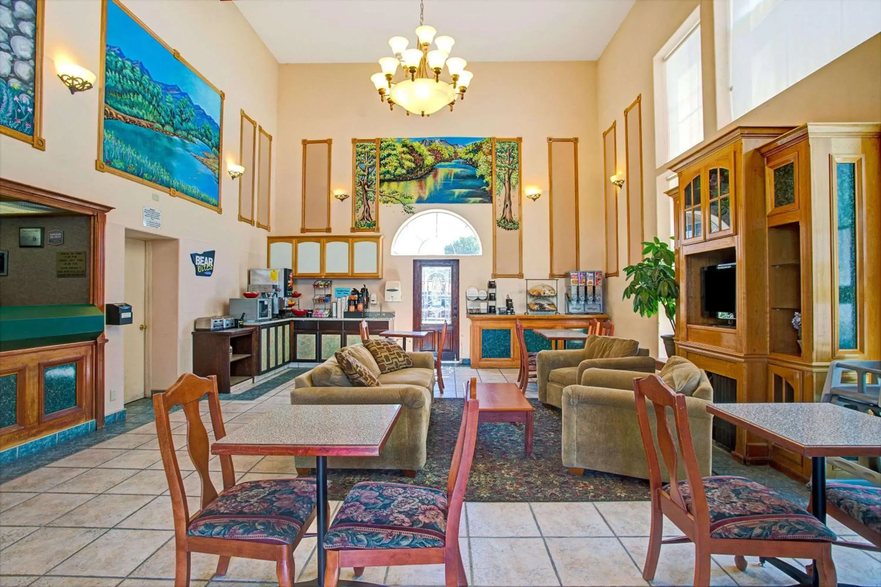 Restaurant/places to eat in Travelodge by Wyndham Bishop Restaurant/places to eat in Travelodge by Wyndham Bishop