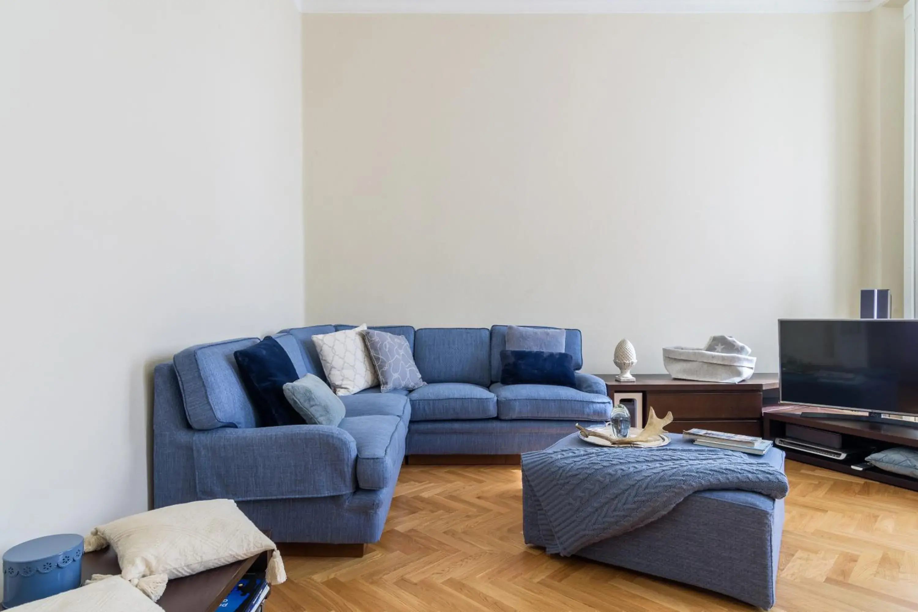 Palazzo Garibaldi - MyHomeInComo Palazzo Garibaldi - MyHomeInComo