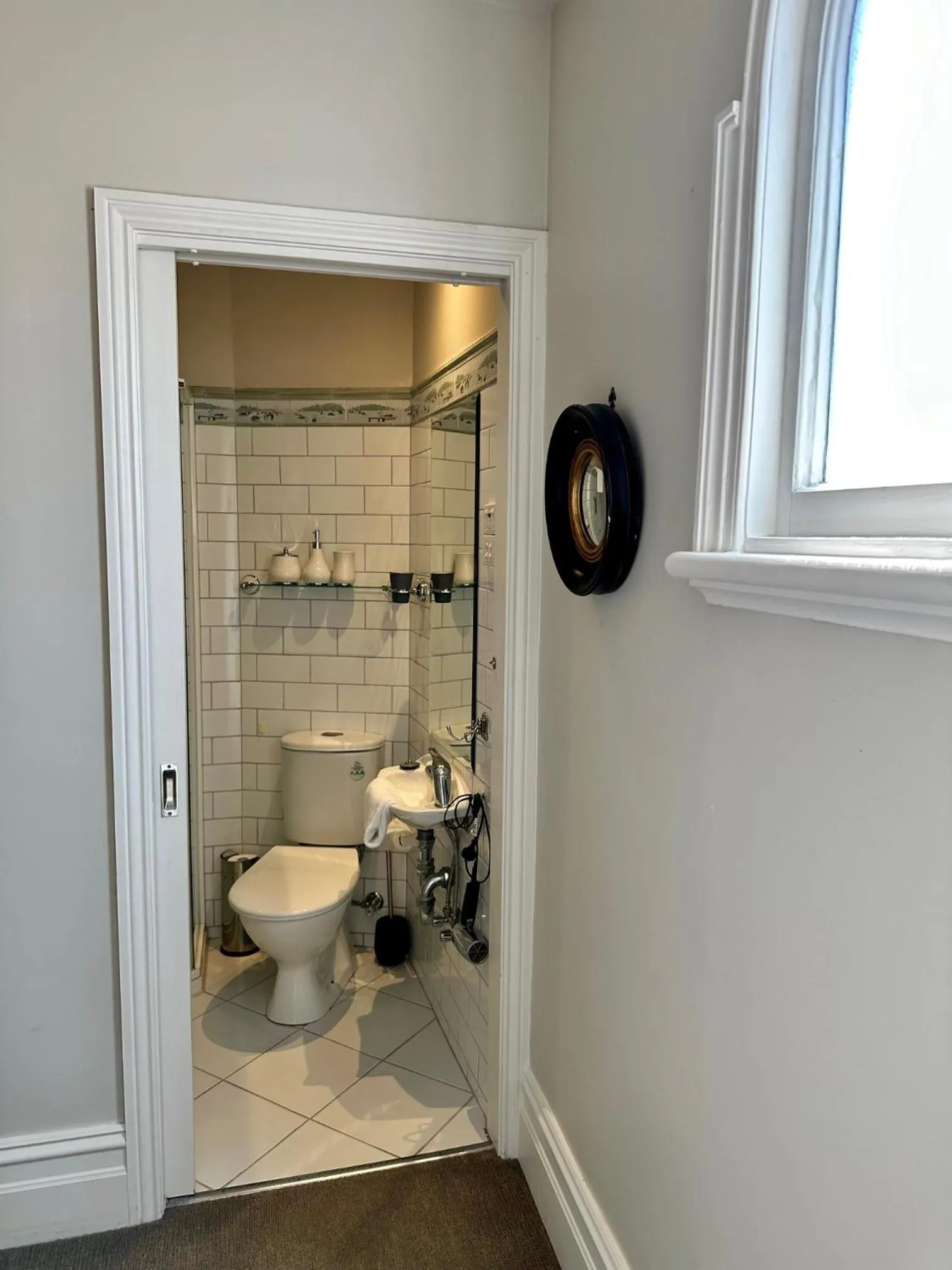 Bathroom in Captains Retreat Apartments and Cottages