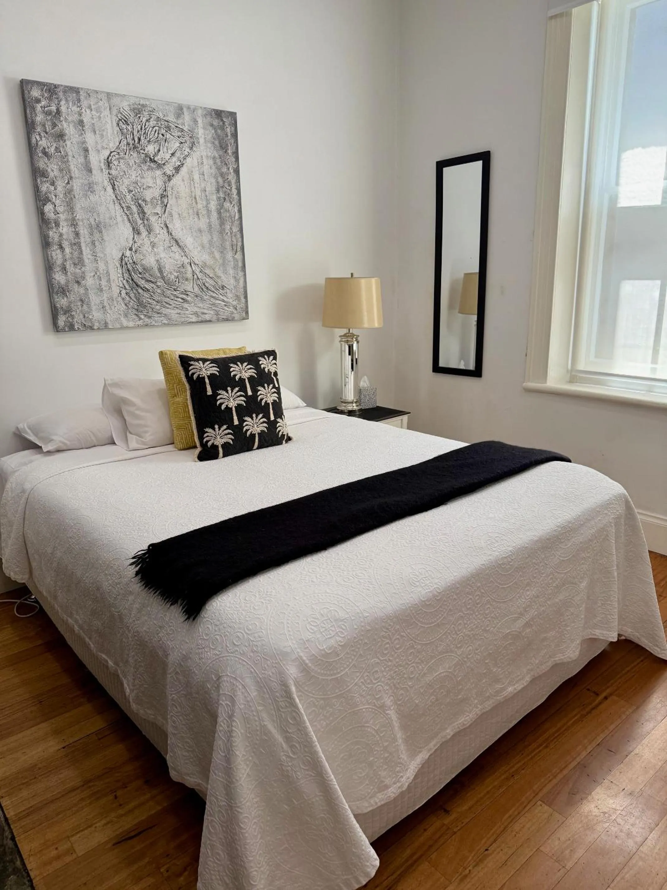 Bedroom, Bed in Captains Retreat Apartments and Cottages