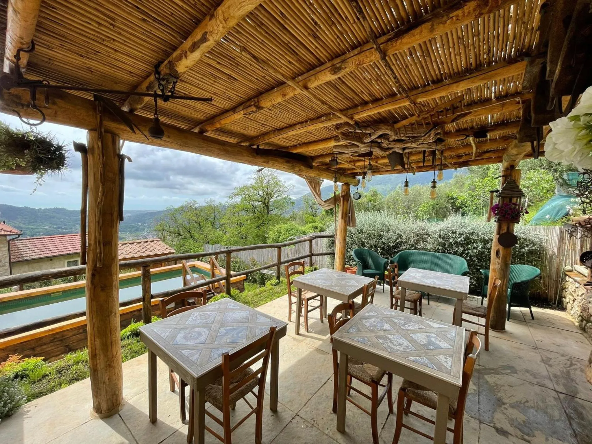 Patio in B&B IL VOLO