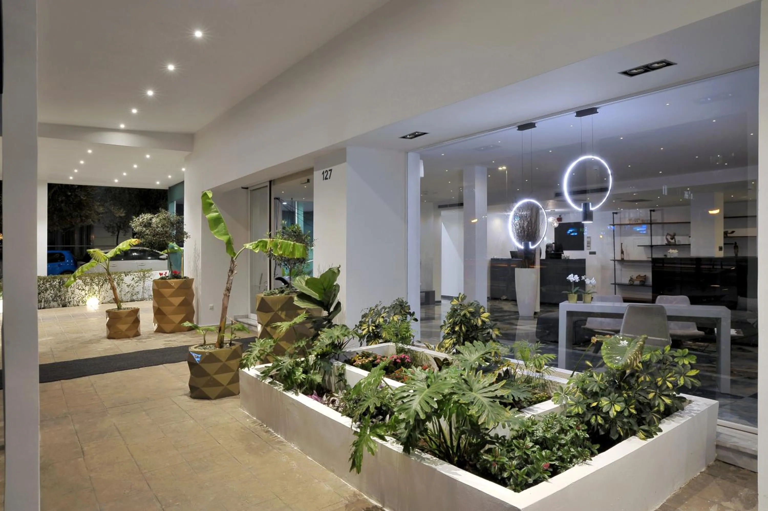 Facade/entrance in Athenaeum Smart Hotel