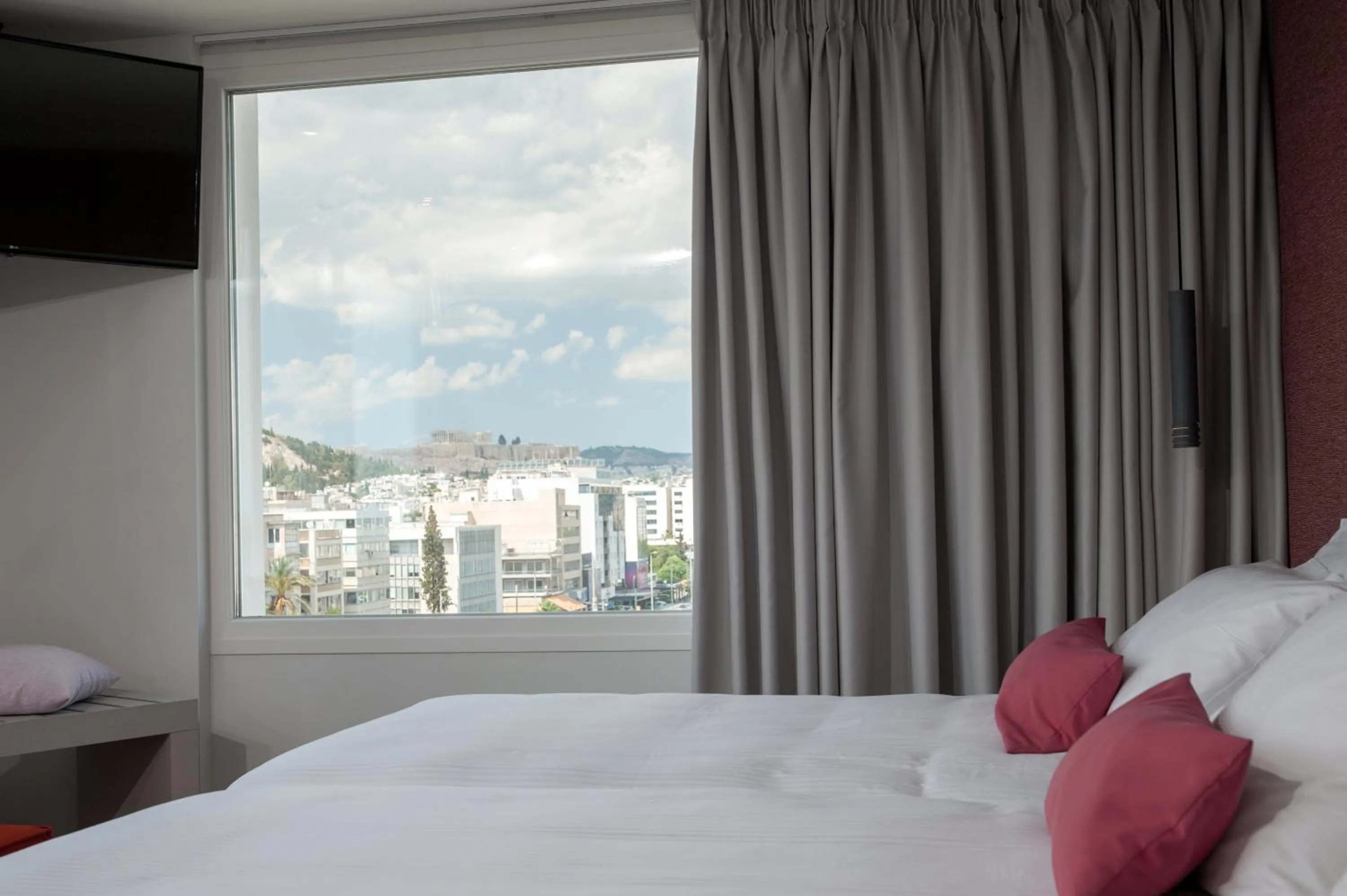 View (from property/room), Bed in Athenaeum Smart Hotel
