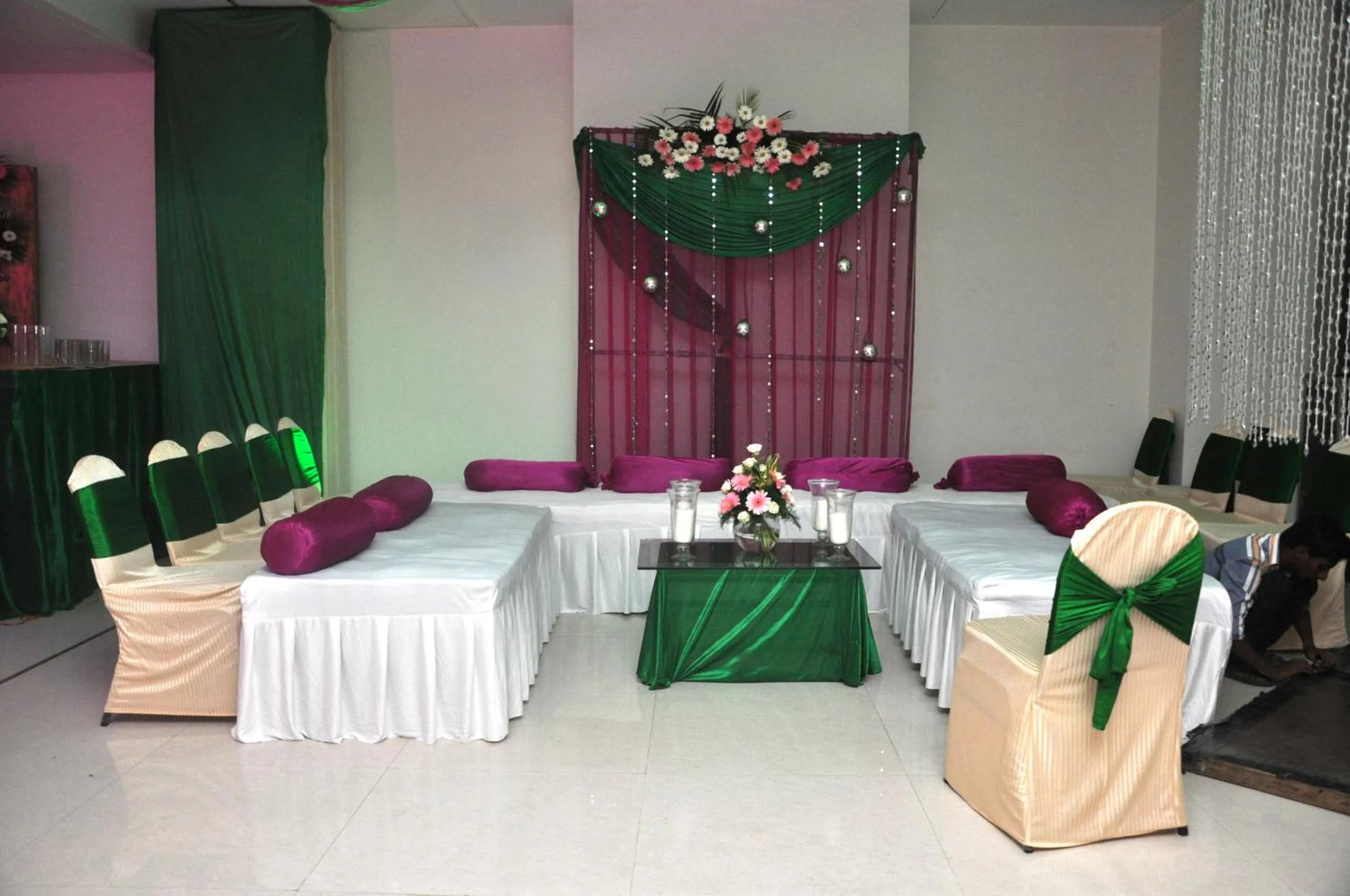 Banquet/Function facilities in Hotel Regent Grand