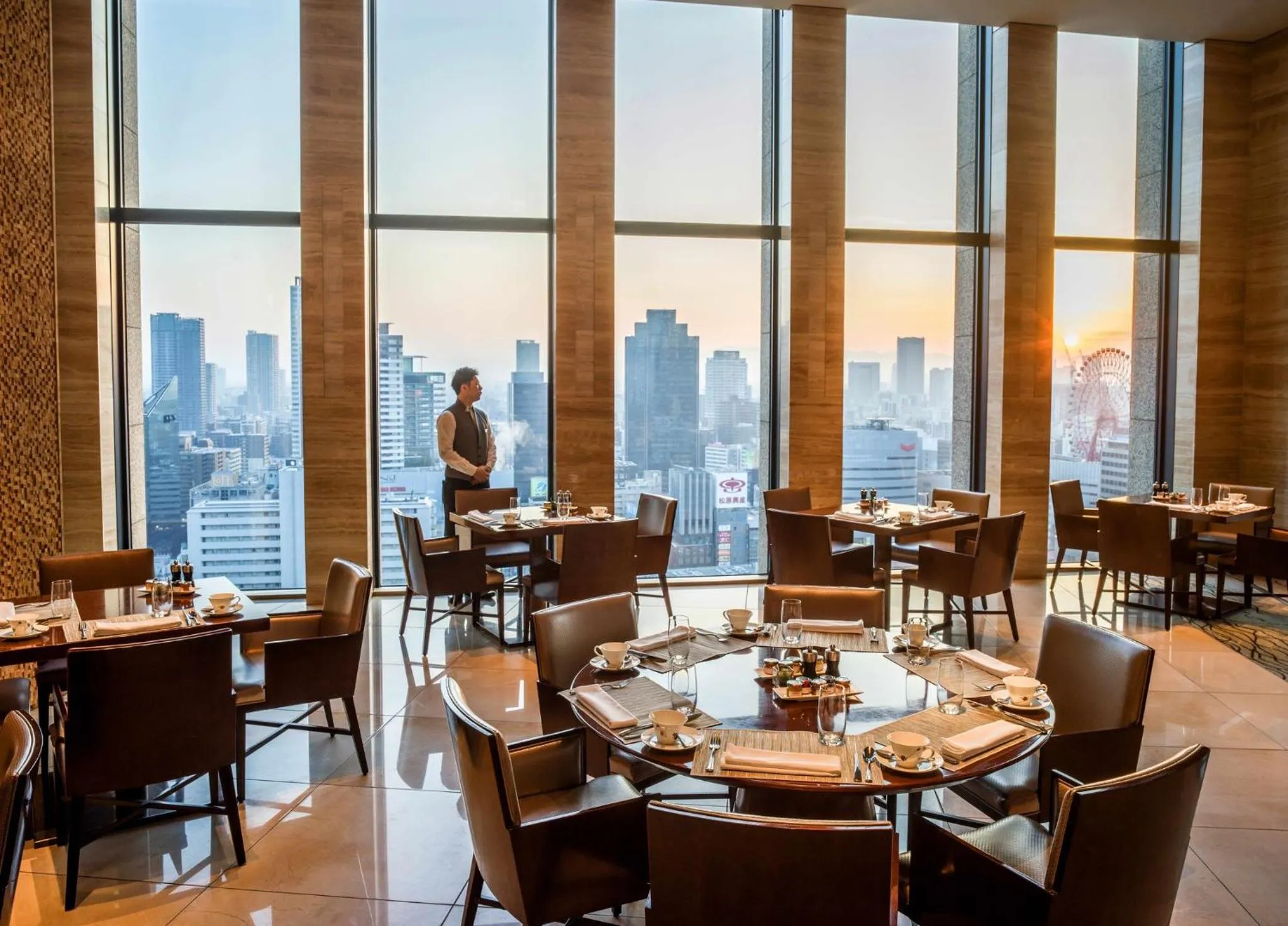 Restaurant/places to eat in InterContinental Hotel Osaka by IHG