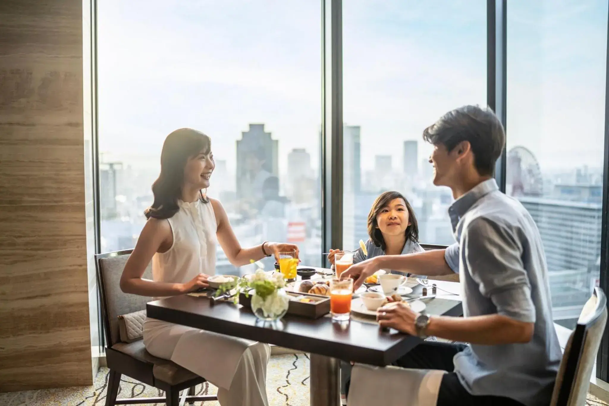 Restaurant/places to eat in InterContinental Hotel Osaka by IHG Restaurant/places to eat in InterContinental Hotel Osaka by IHG