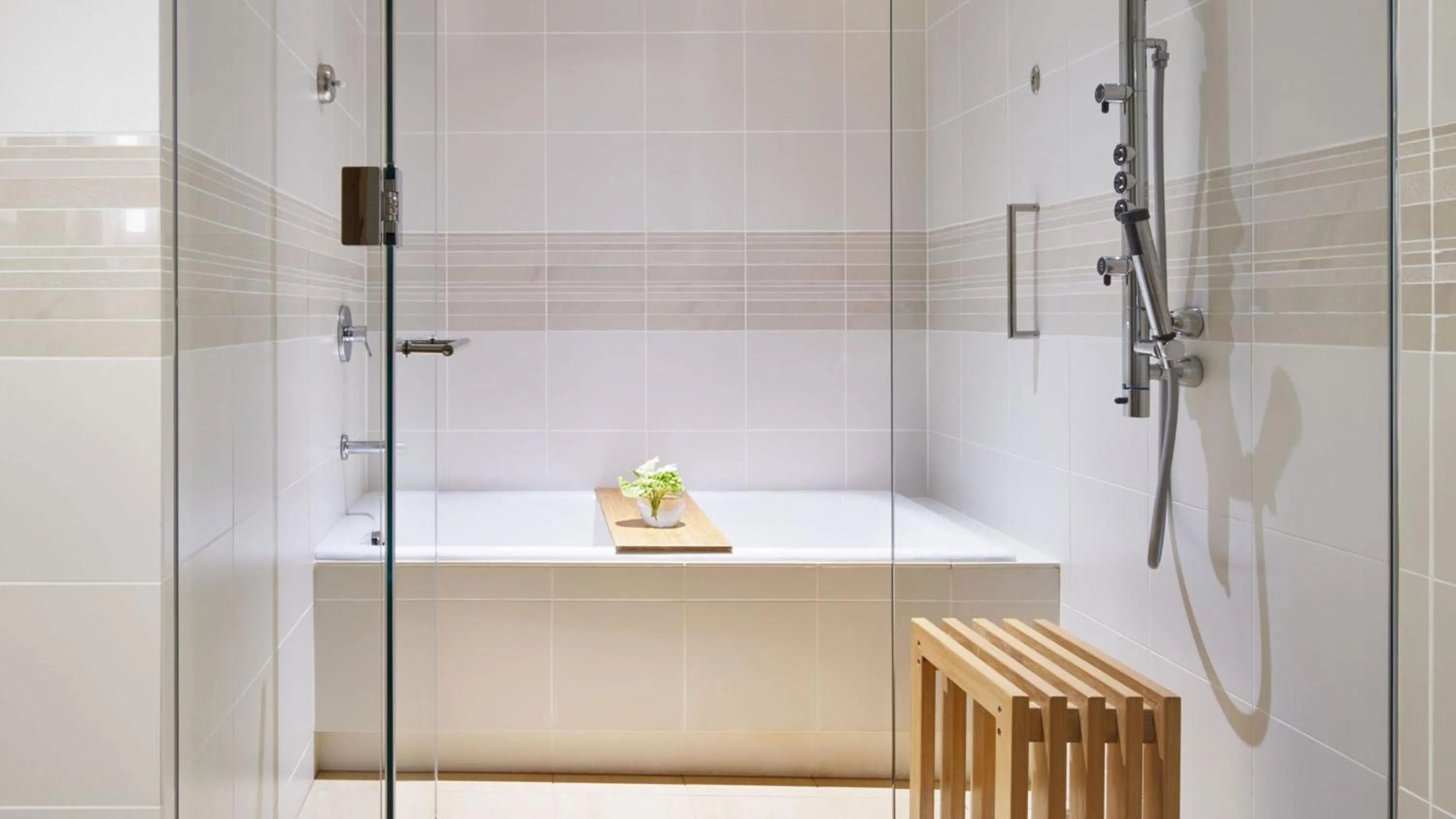 Photo of the whole room in InterContinental Hotel Osaka by IHG