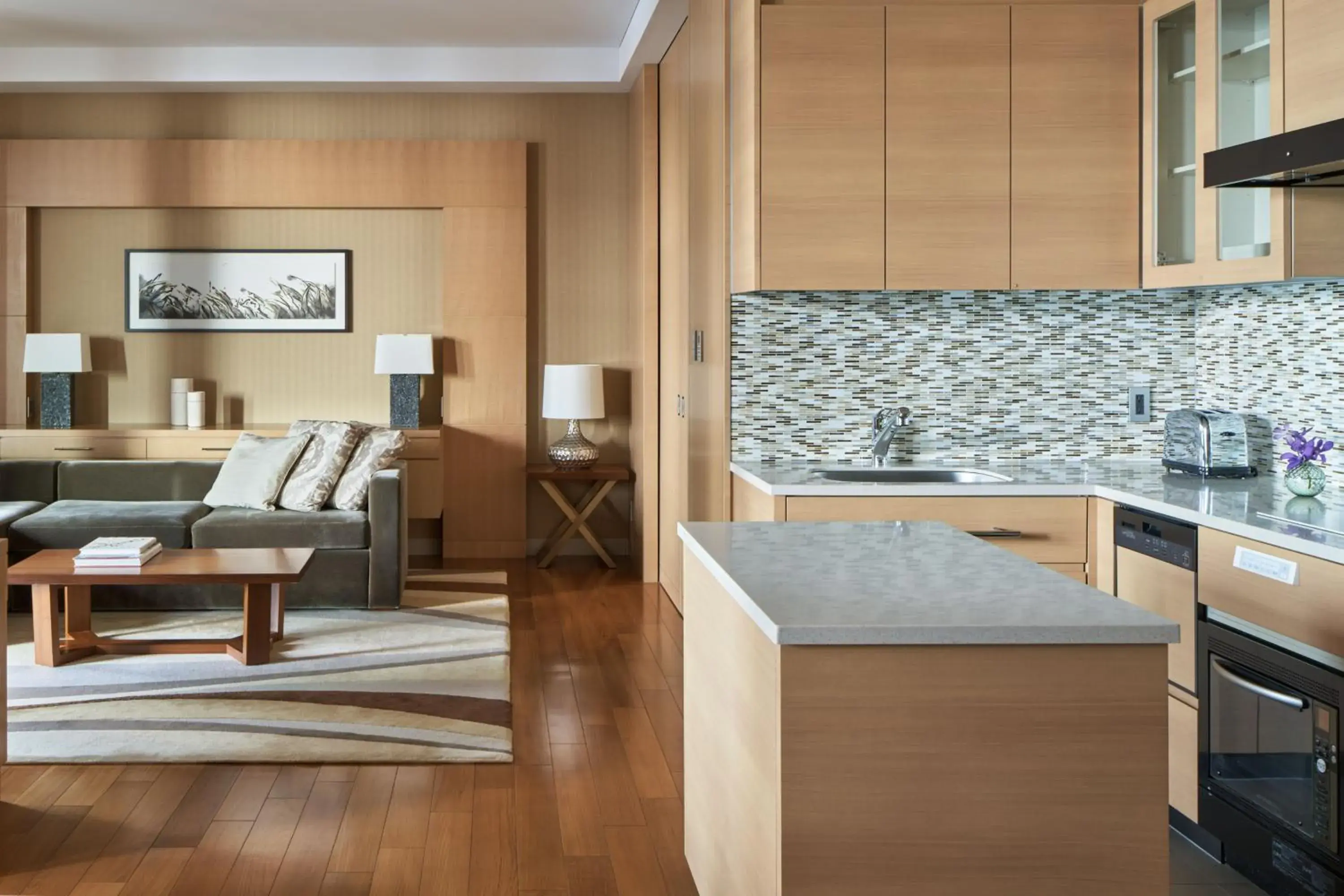 Living room in InterContinental Hotel Osaka by IHG Living room in InterContinental Hotel Osaka by IHG