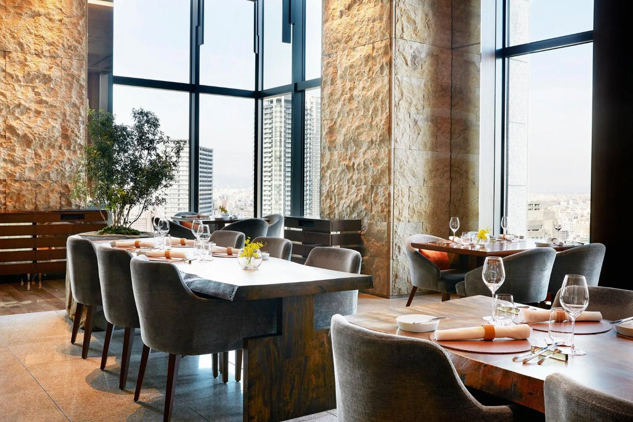 Restaurant/places to eat in InterContinental Hotel Osaka by IHG